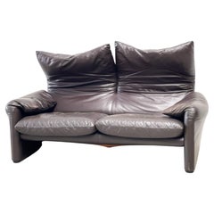 Maralunga-Sofa aus Leder von Vico Magistretti für Cassina