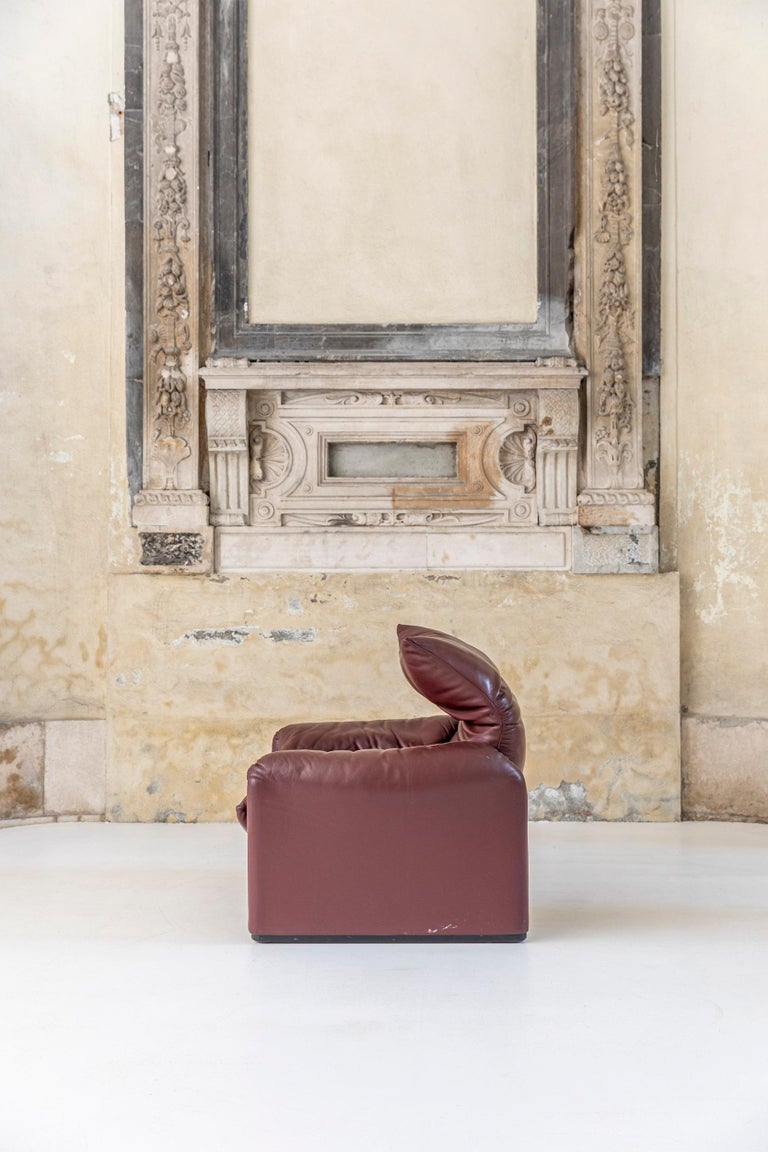 Leather Maralunga Three-Seat Sofa and Armchairs by Vico Magistretti for Cassina 8