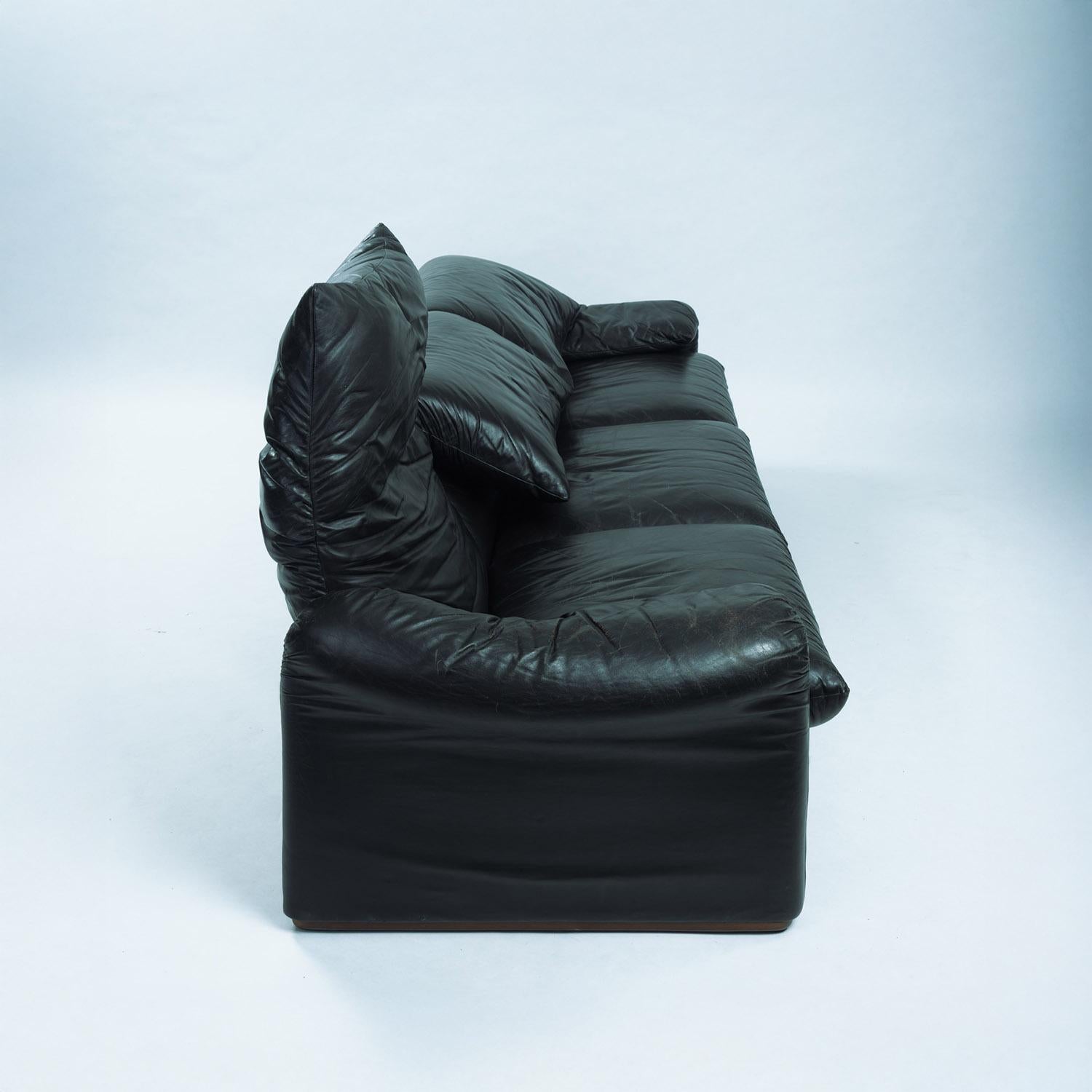 Canapé Maralunga Vico Magistretti pour Cassina, 1970 en vente 11