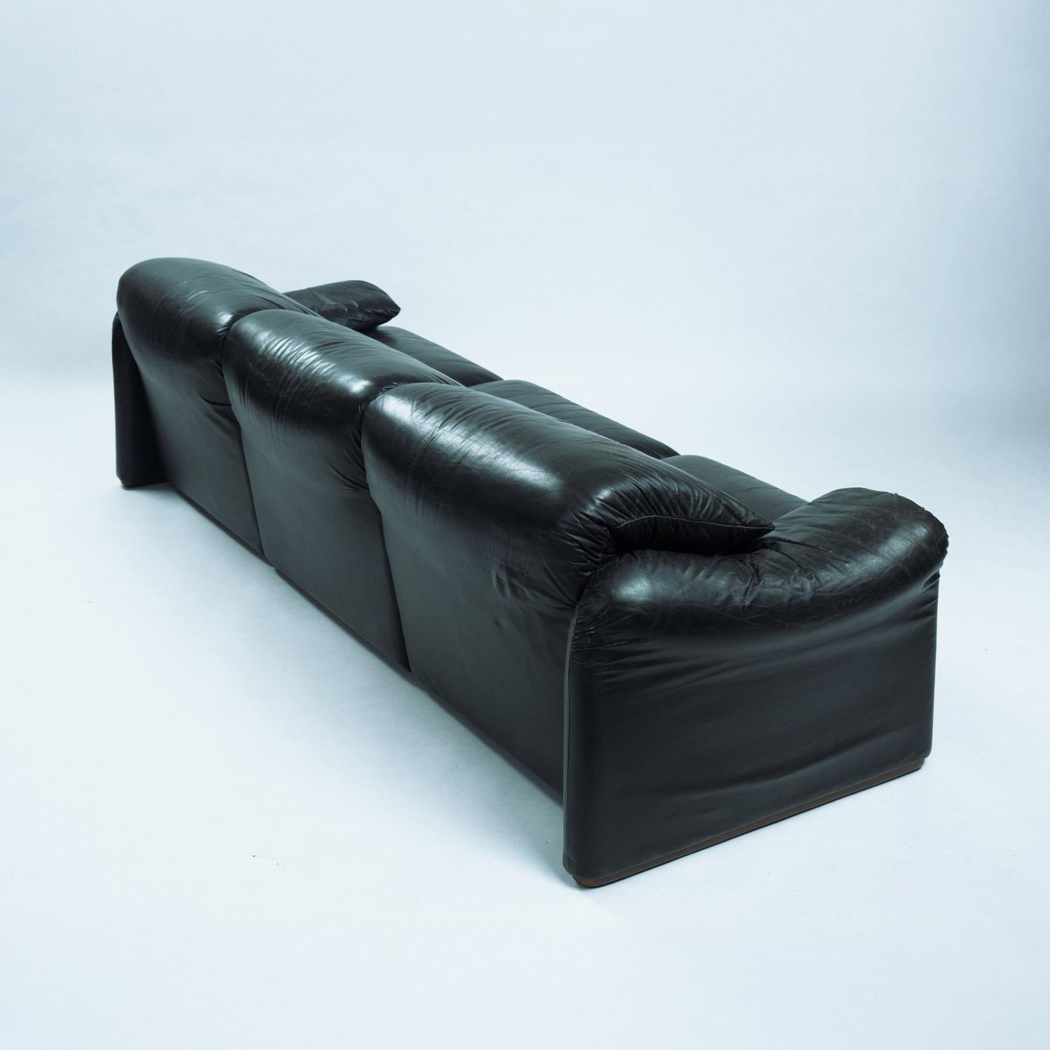 Canapé Maralunga Vico Magistretti pour Cassina, 1970 en vente 12