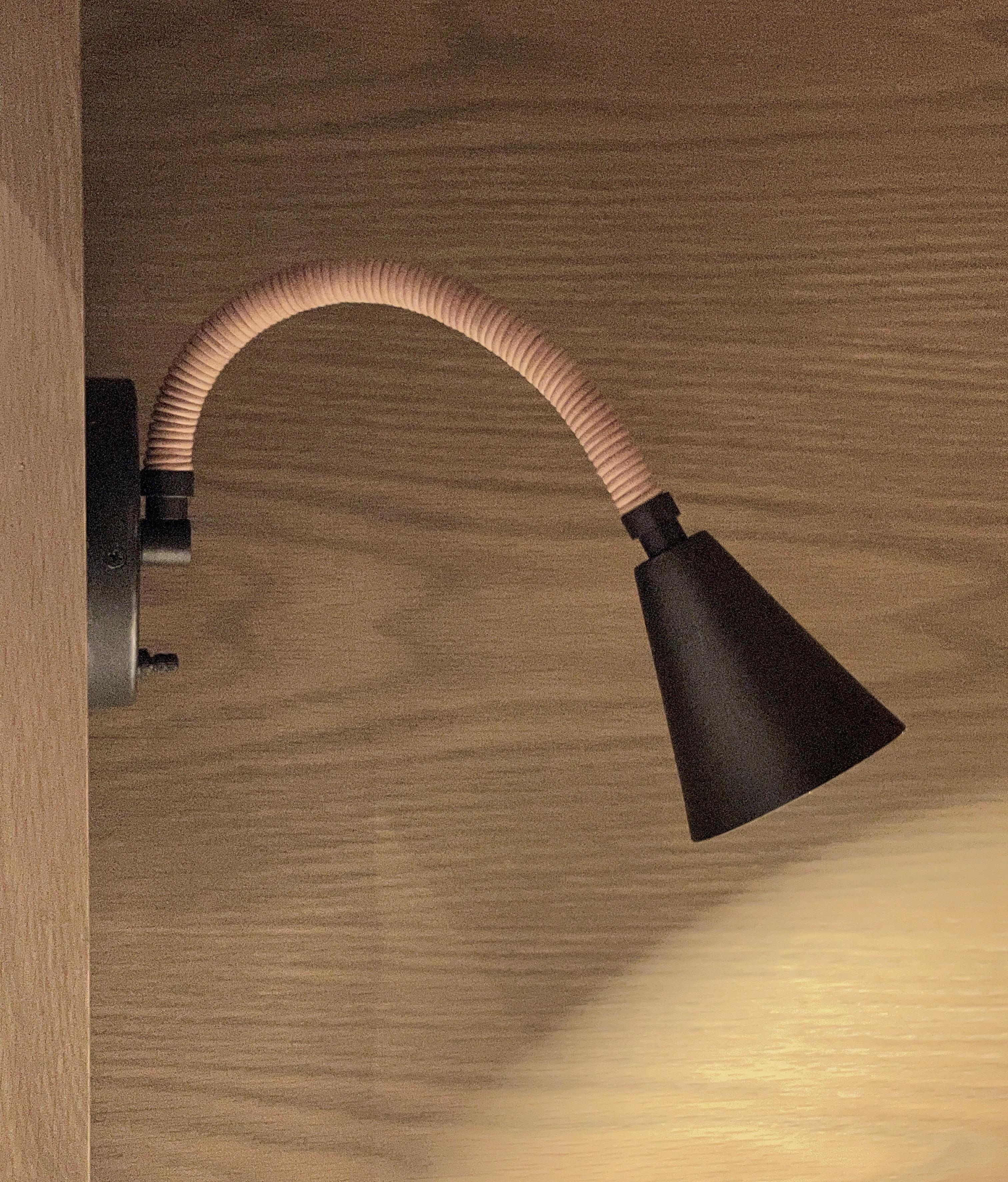 Leather Meander Flexible Wall Sconce In New Condition For Sale In Pound Ridge, NY