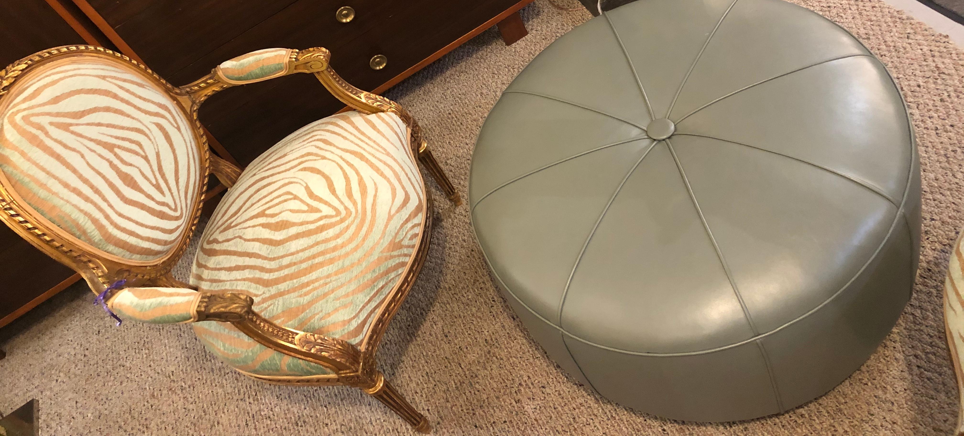Leather Modern Mint Ottoman or Poof in Pie Form In Good Condition In Stamford, CT
