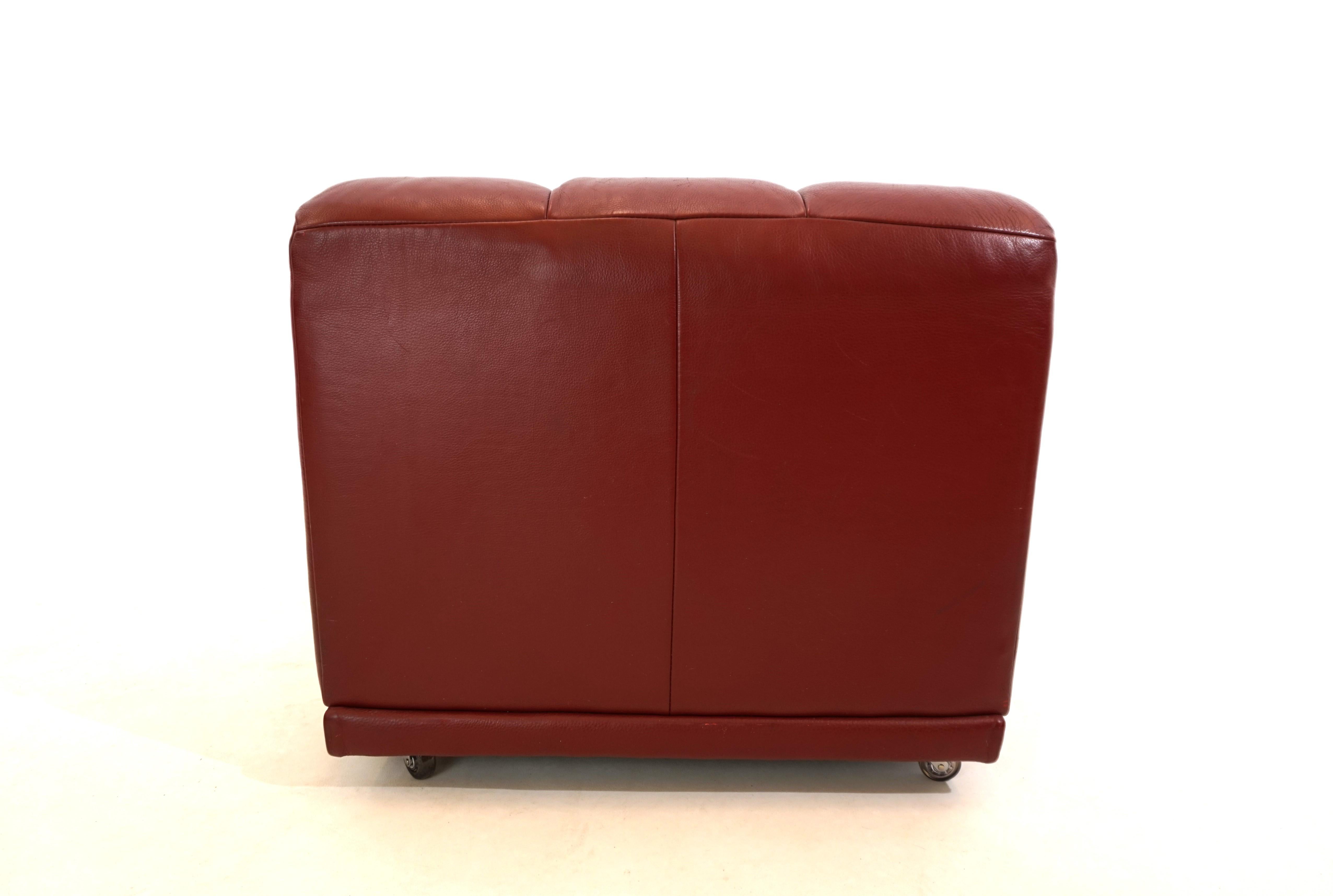 Leather modular armchair set of 2 Italy 70s For Sale 12