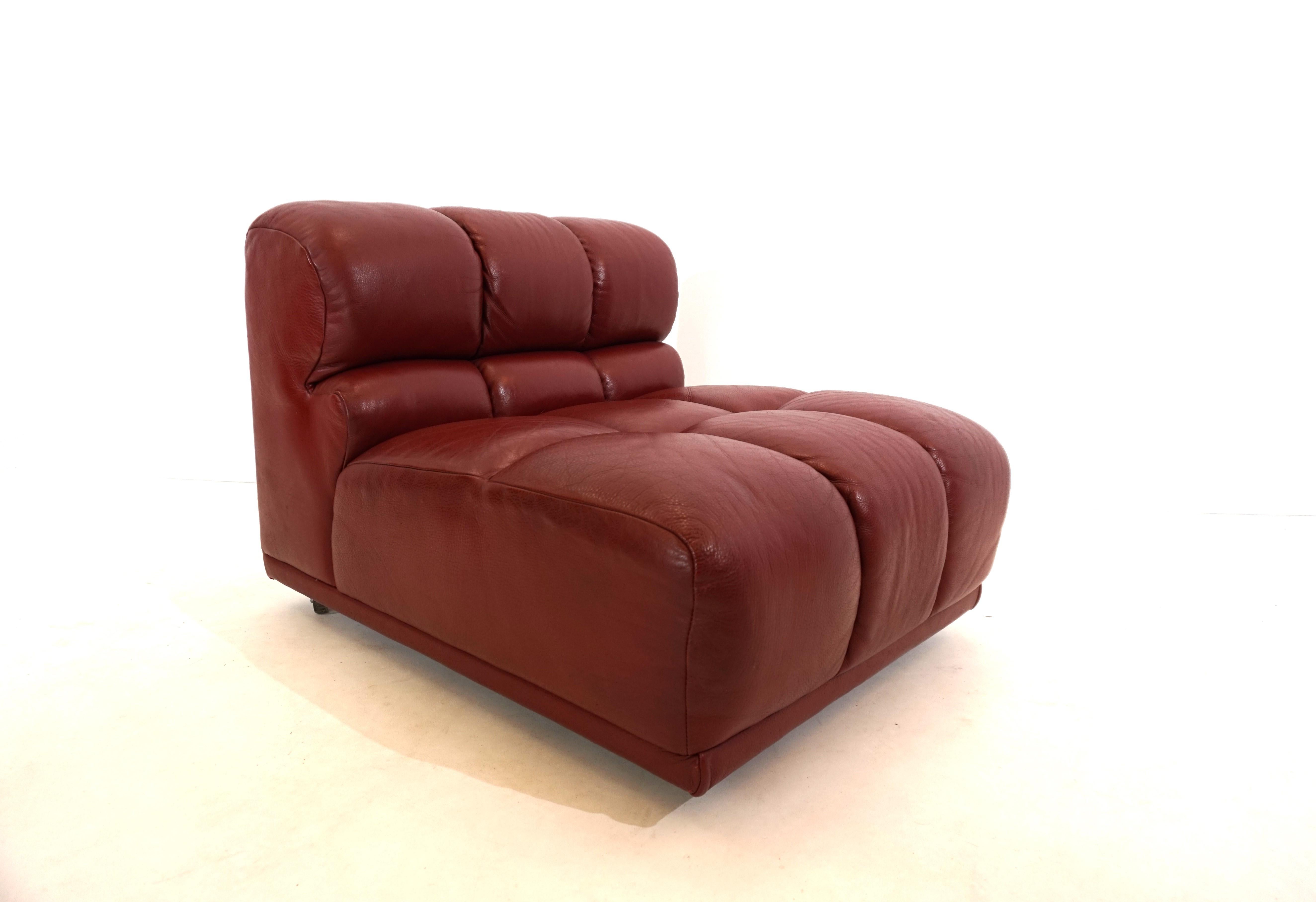 Leather modular armchair set of 2 Italy 70s For Sale 13