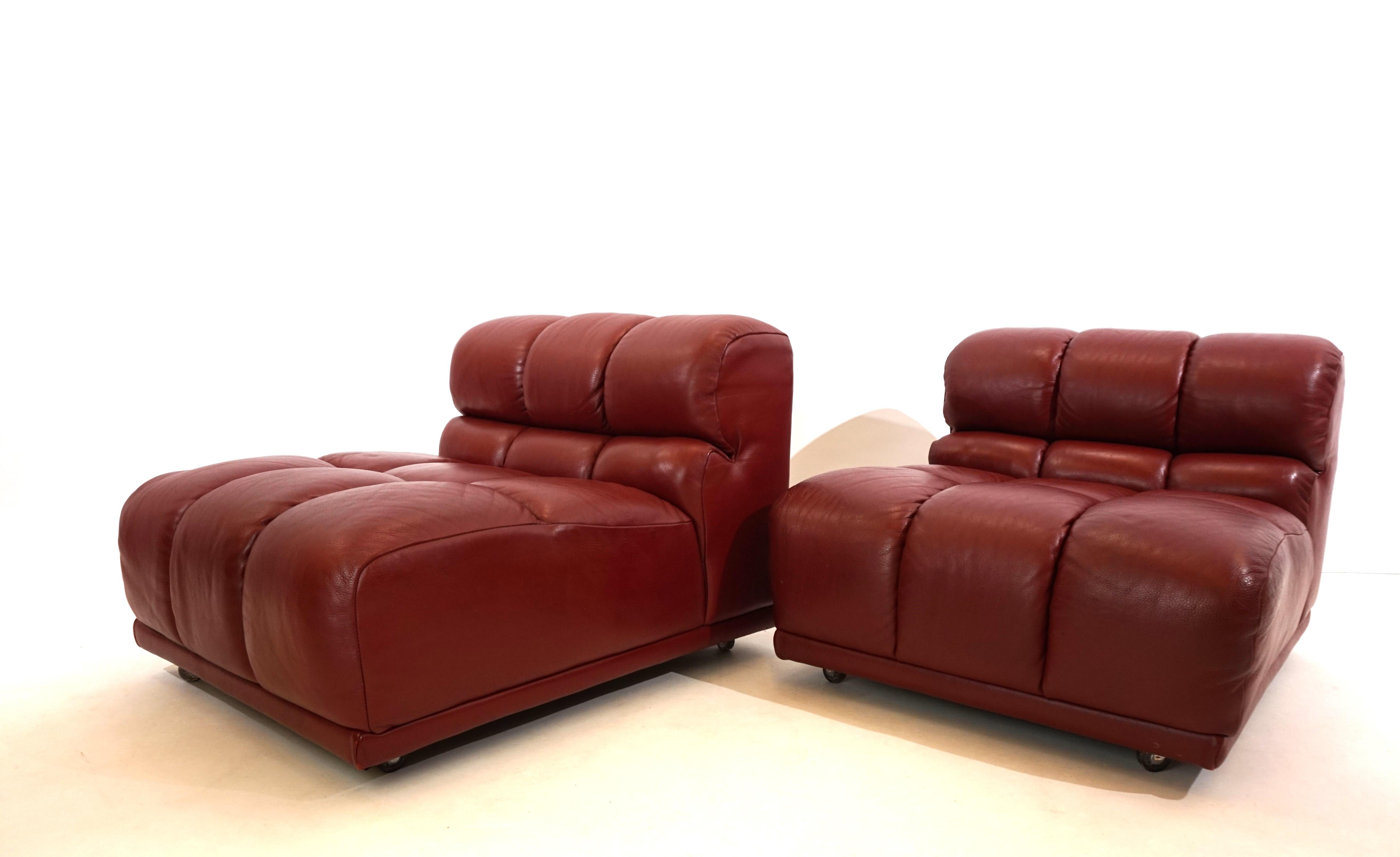 Leather modular armchair set of 2 Italy 70s In Good Condition For Sale In Ludwigslust, DE