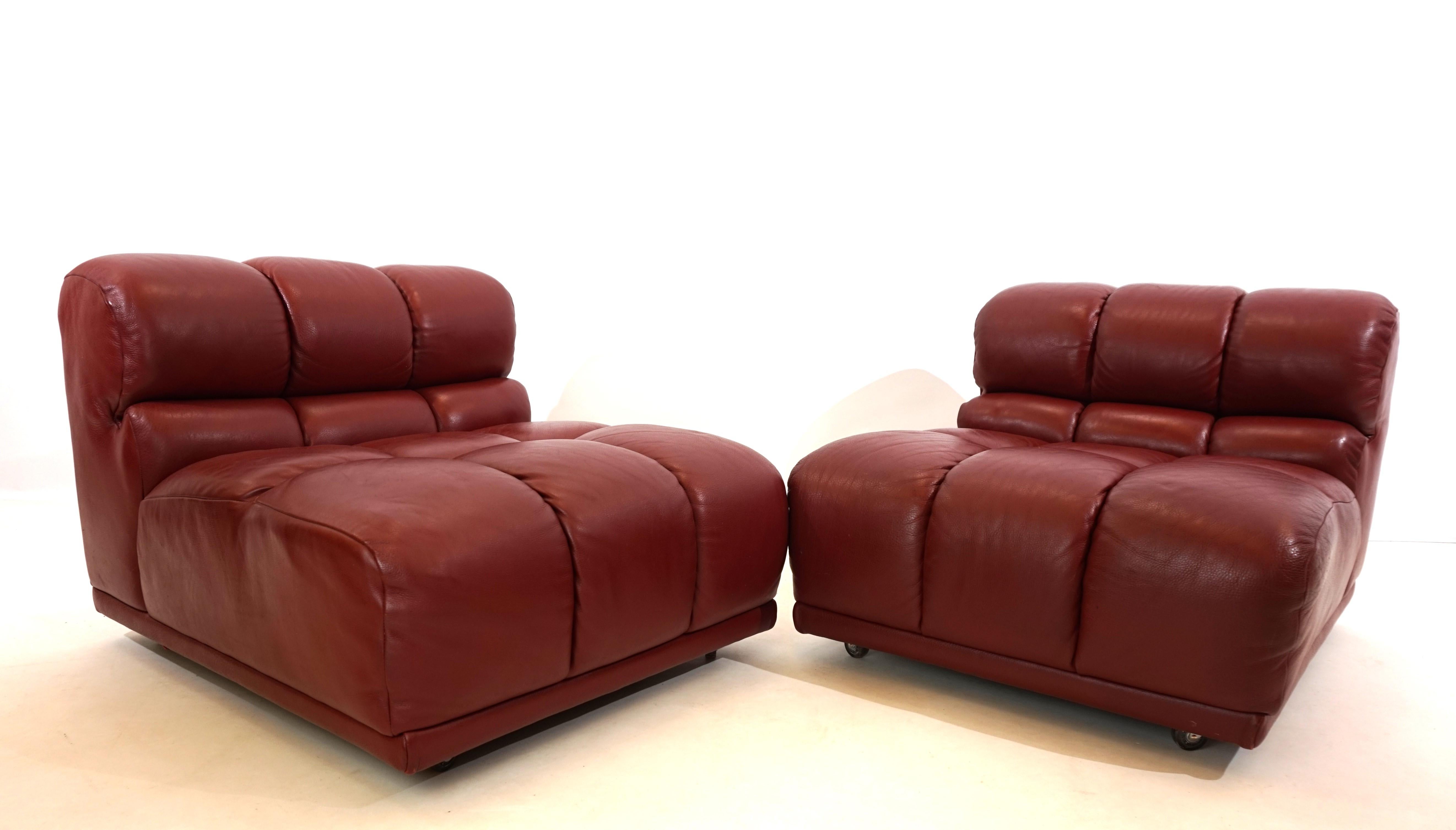 Leather modular armchair set of 2 Italy 70s For Sale 2