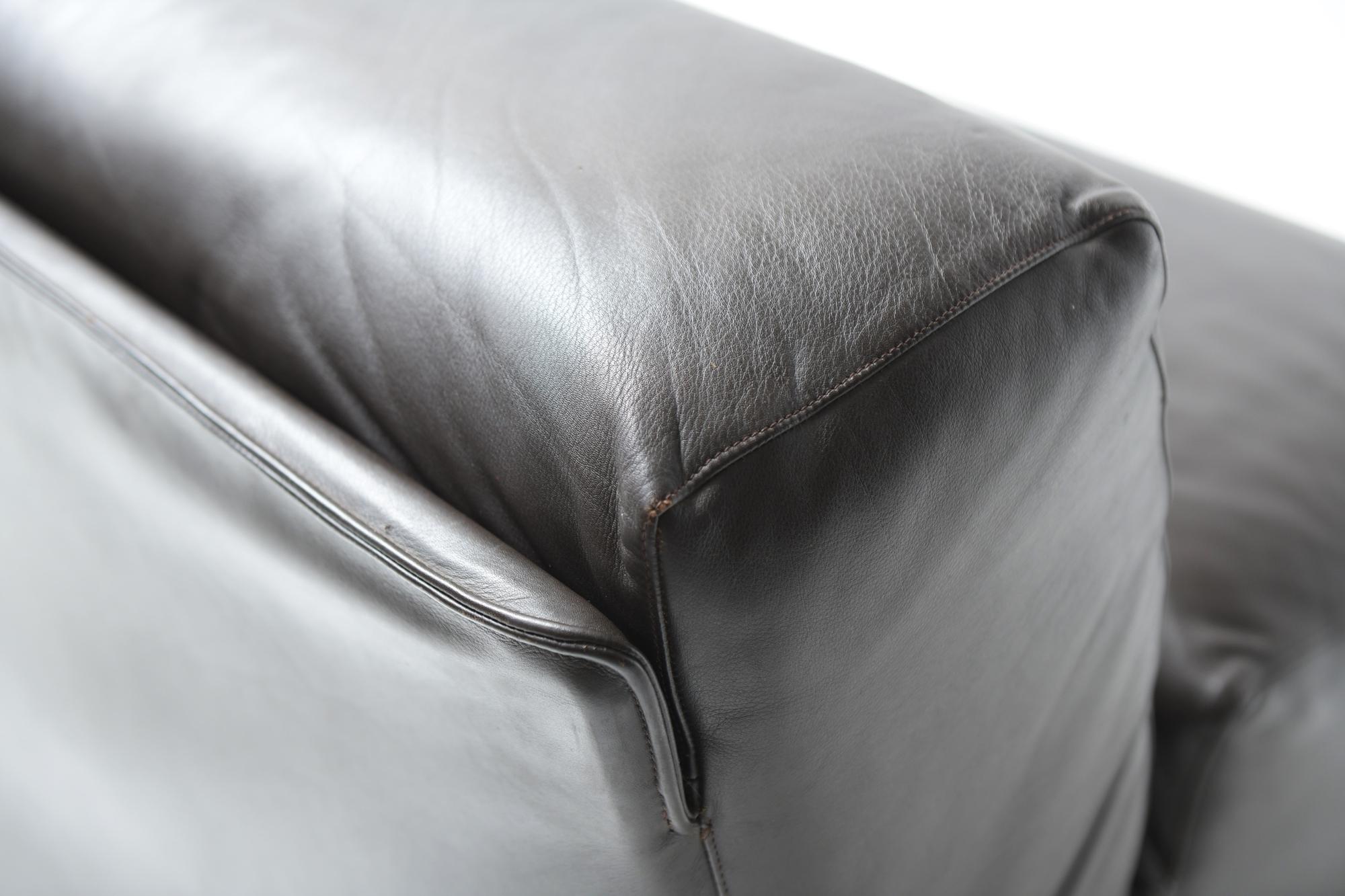 Leather Modular Fiandra Sofa by Vico Magistretti for Cassina, Italy For Sale 5