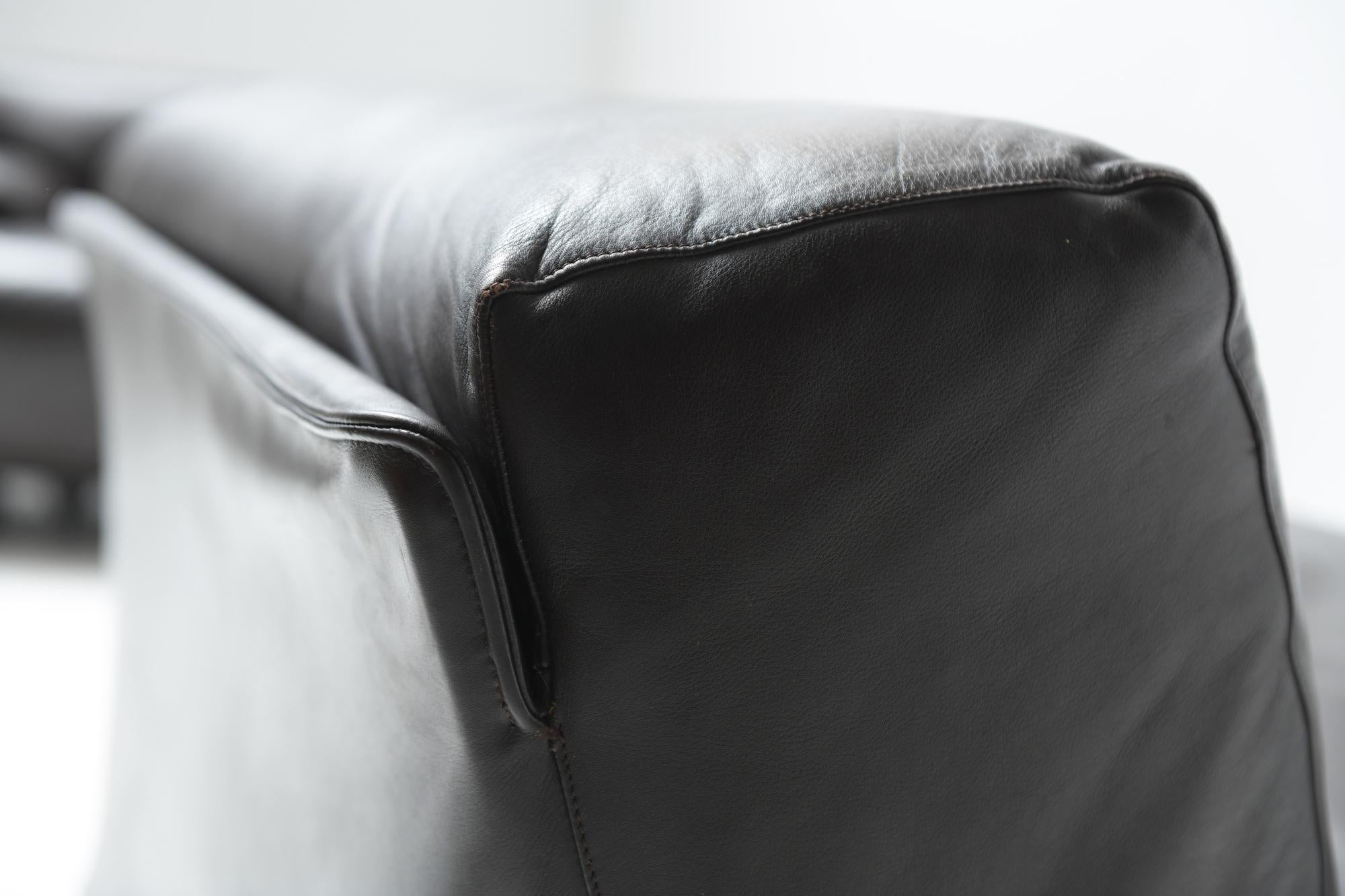 Leather Modular Fiandra Sofa by Vico Magistretti for Cassina, Italy For Sale 8