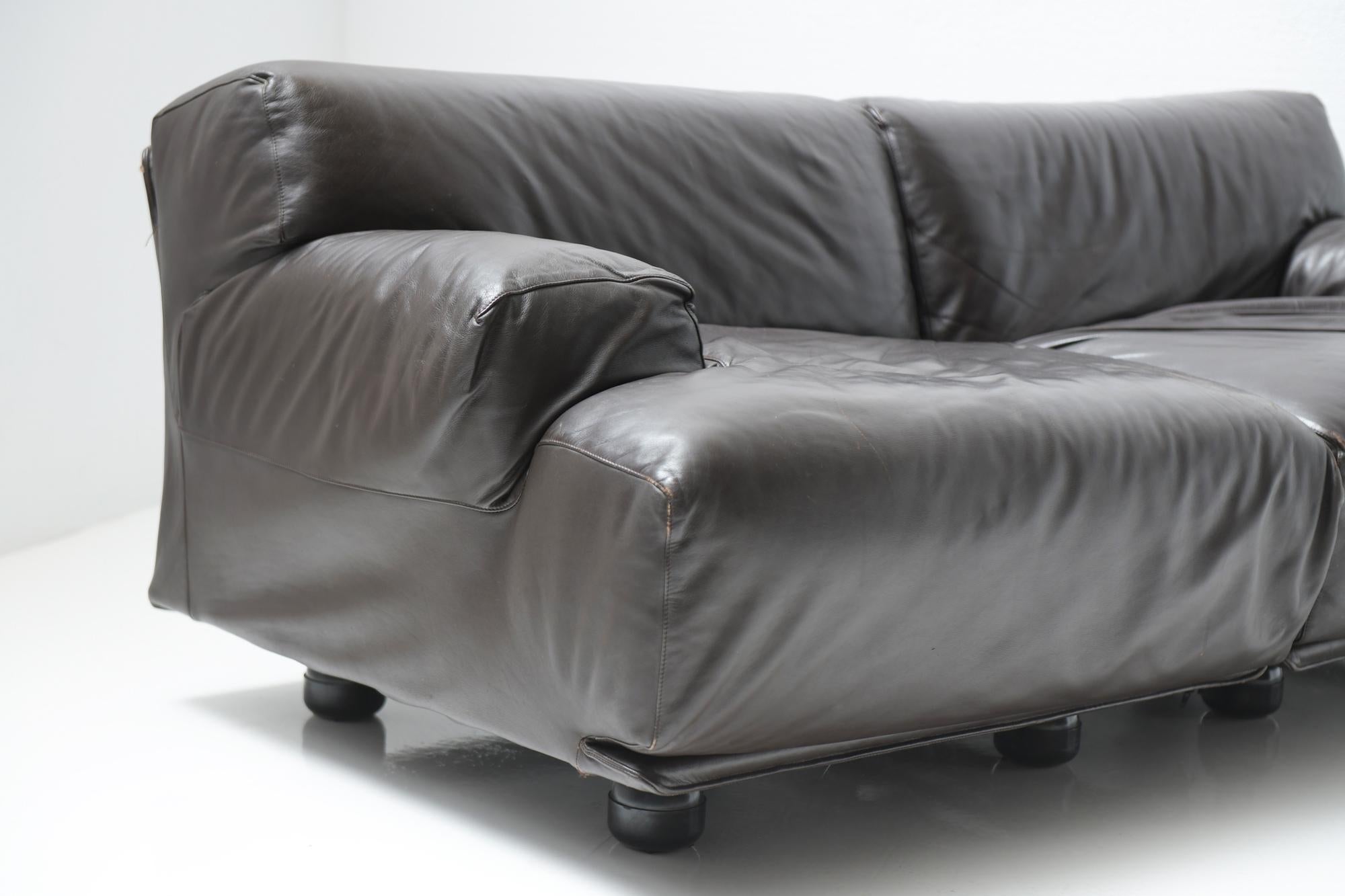 Leather Modular Fiandra Sofa by Vico Magistretti for Cassina, Italy For Sale 10