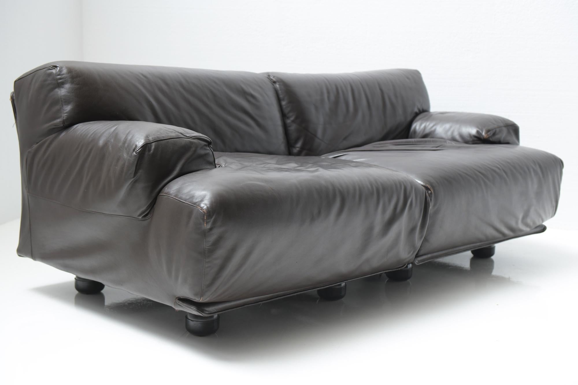 Leather Modular Fiandra Sofa by Vico Magistretti for Cassina, Italy For Sale 11