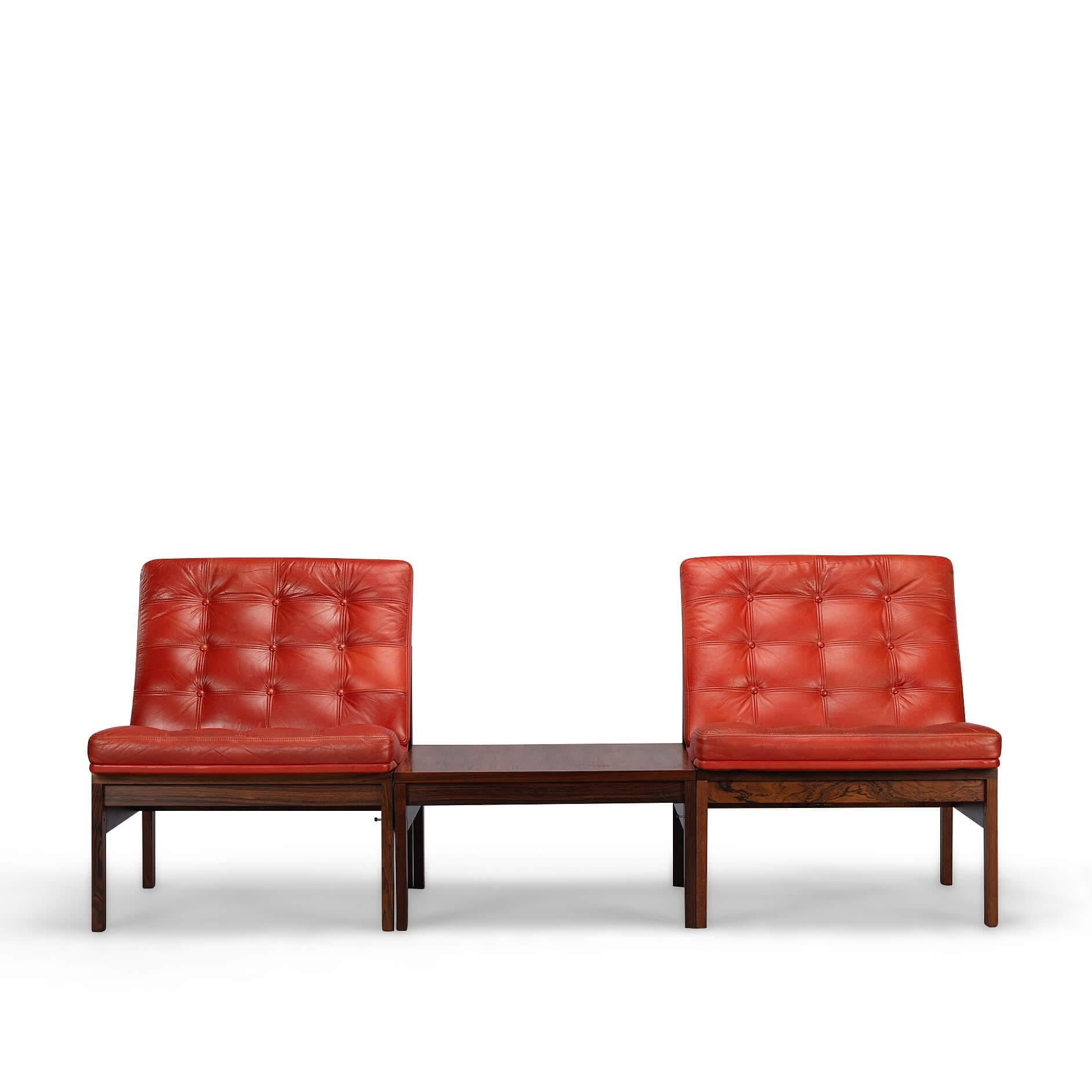 Mid-Century Modern Leather 'Moduline' Red Easy Chair Set with Table by Ole Gjerlov-Knudsen, 1962 For Sale
