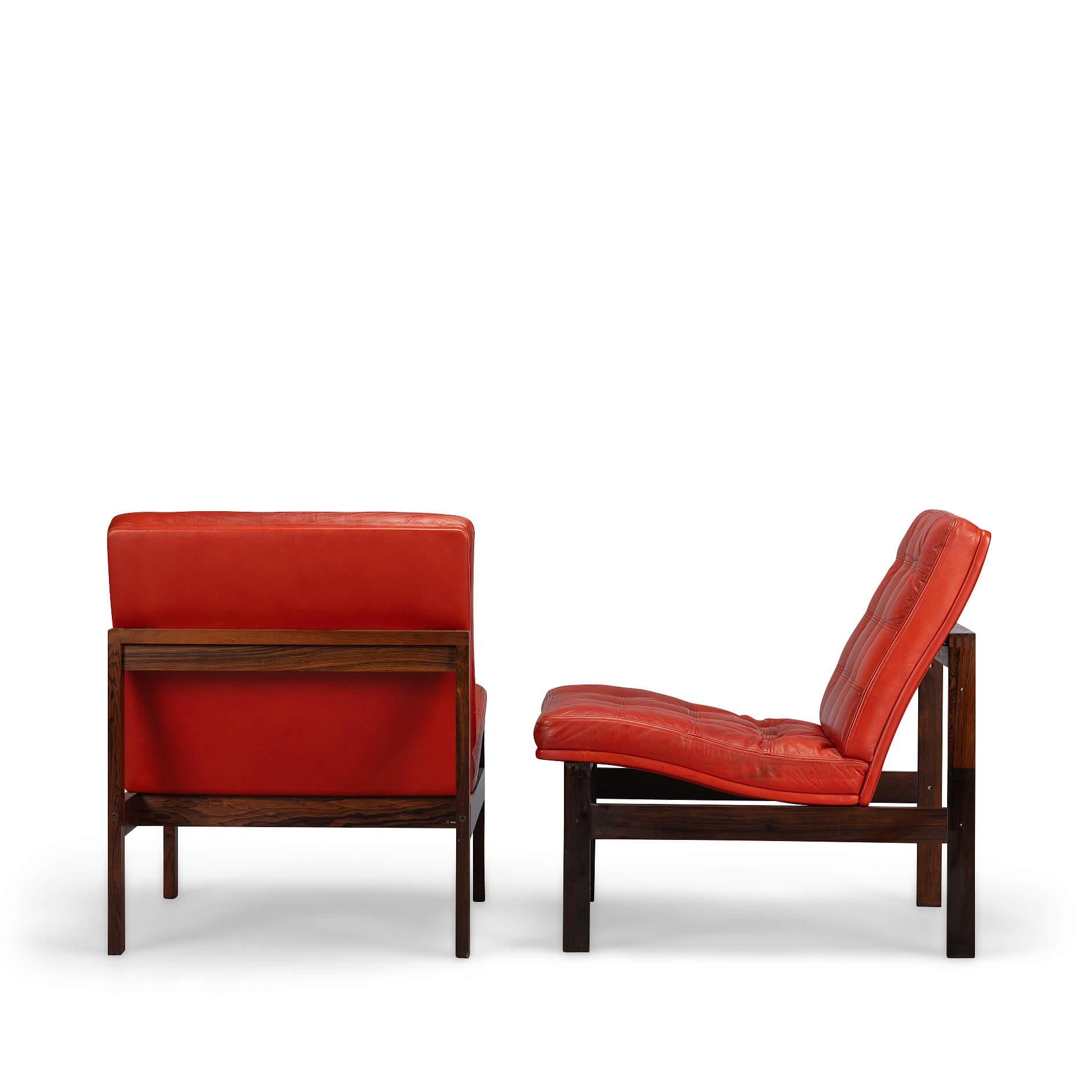 Leder-Sessel 'Moduline' Rotes Easy Chair-Set mit Tisch von Ole Gjerlov-Knudsen, 1962 (Mitte des 20. Jahrhunderts) im Angebot