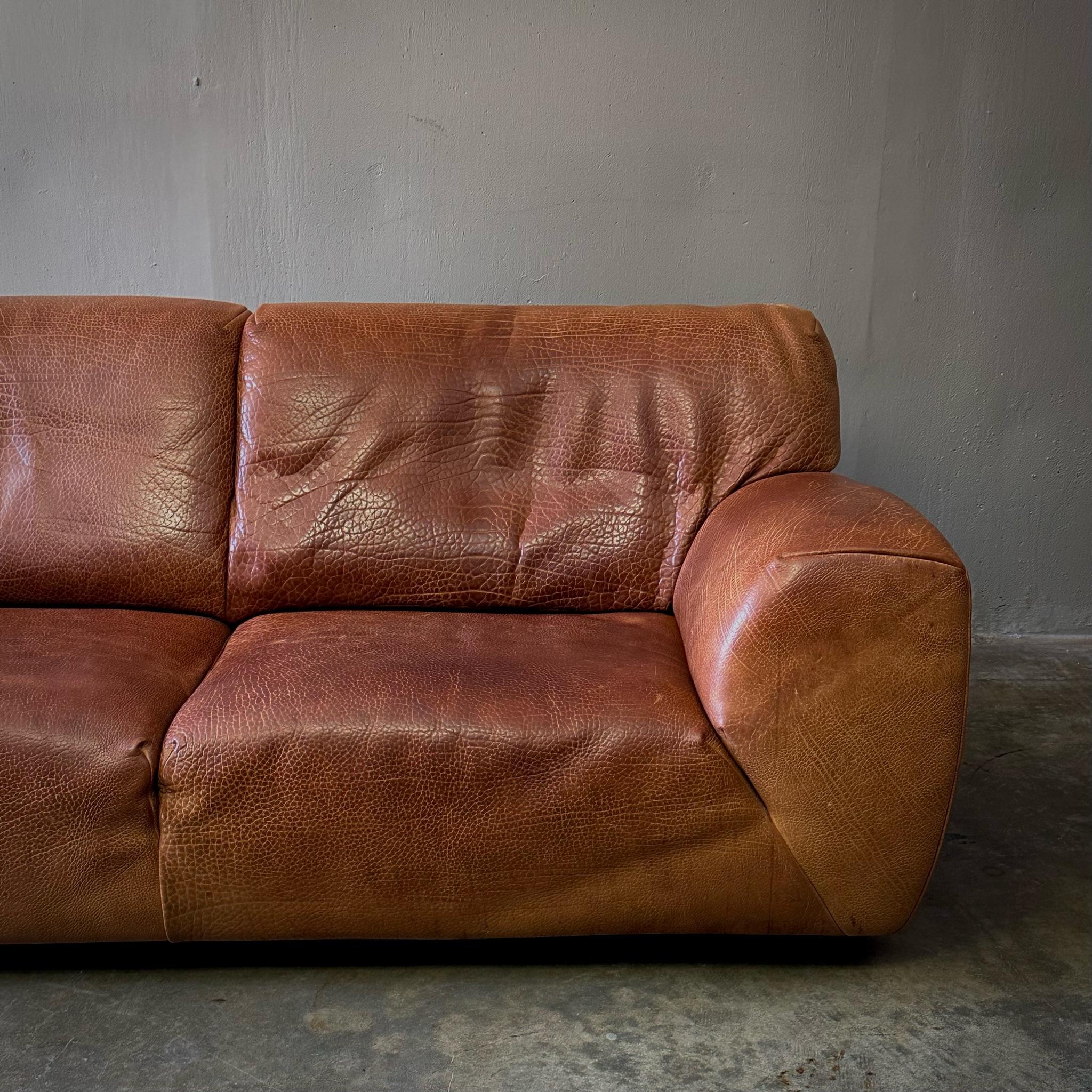 Leather Molinari Sofa In Good Condition In Los Angeles, CA