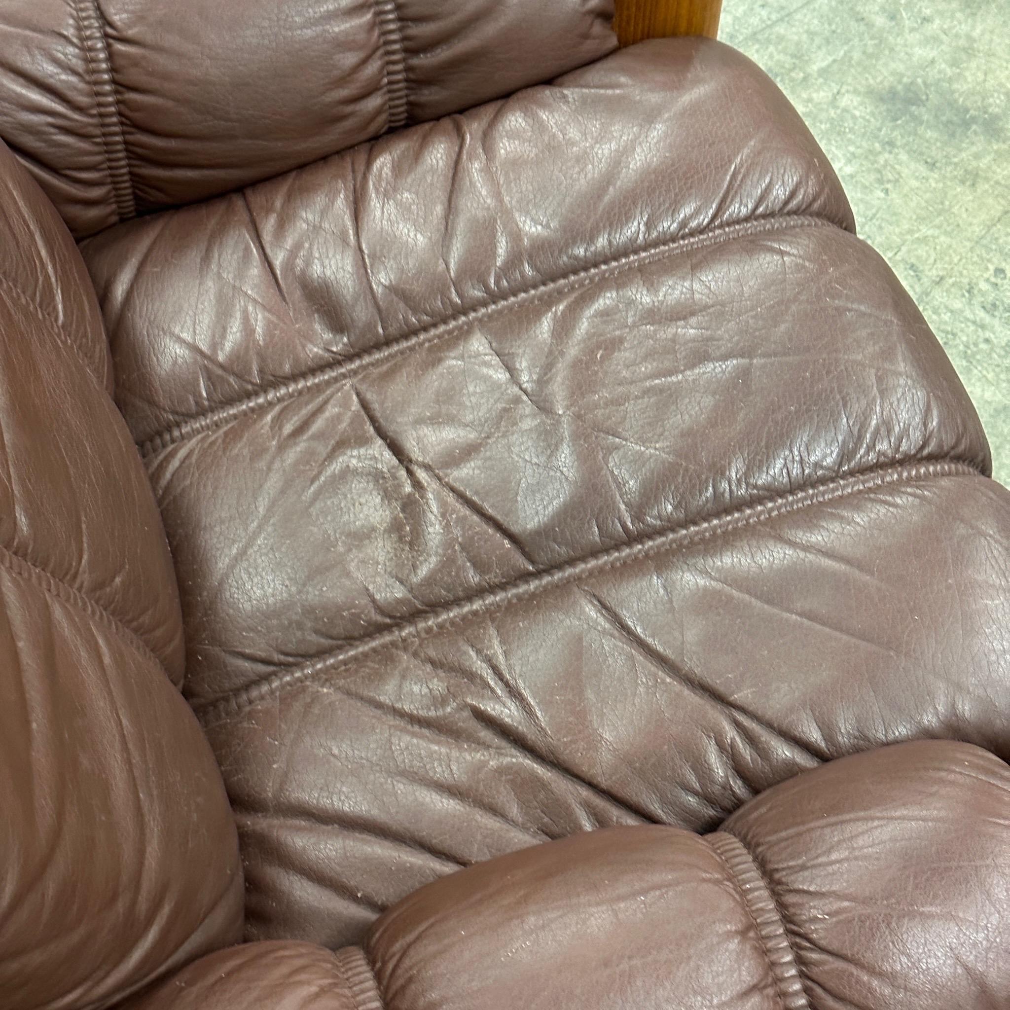 Leather Montana Chairs by Ekornes 1