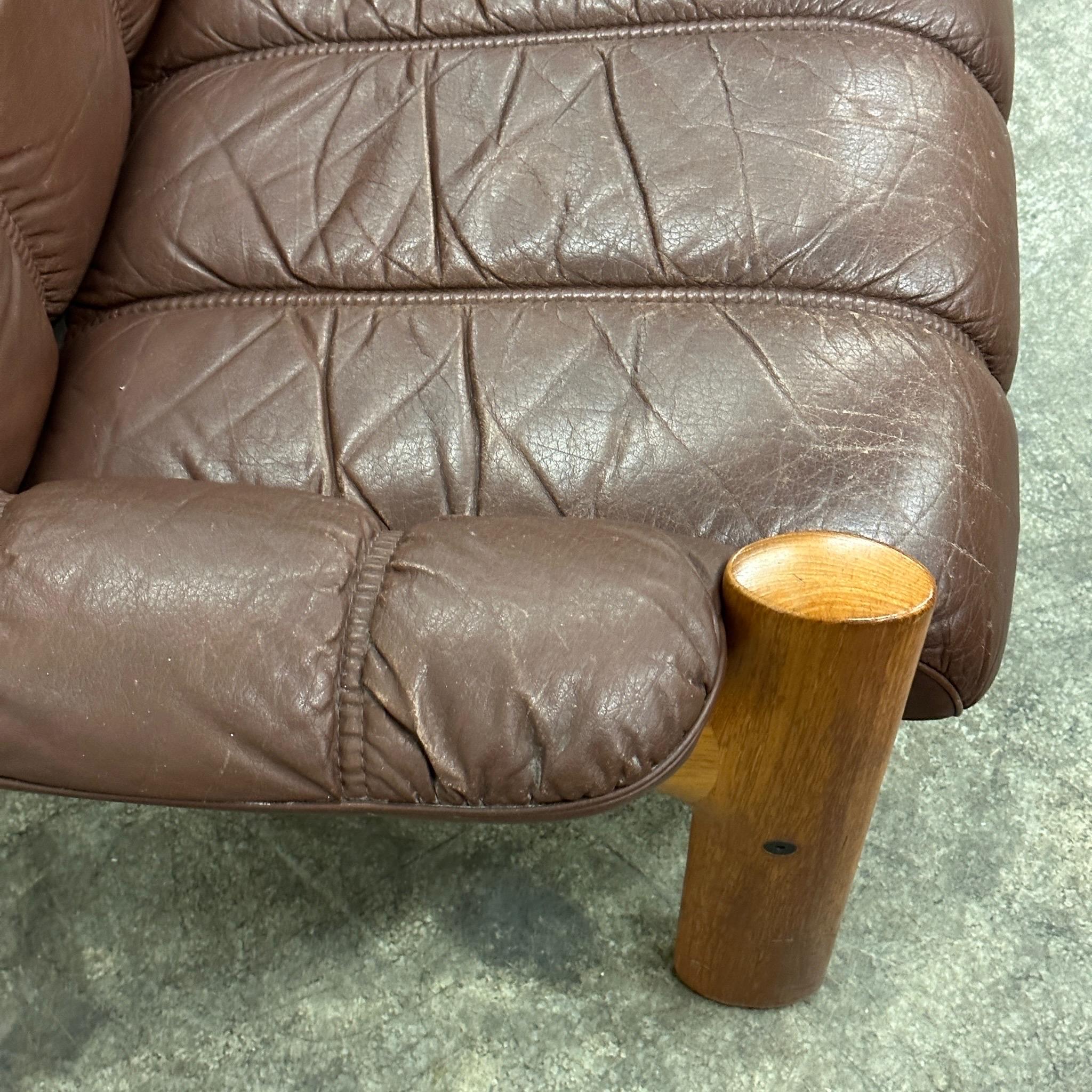 Late 20th Century Leather Montana Sofa by Ekornes