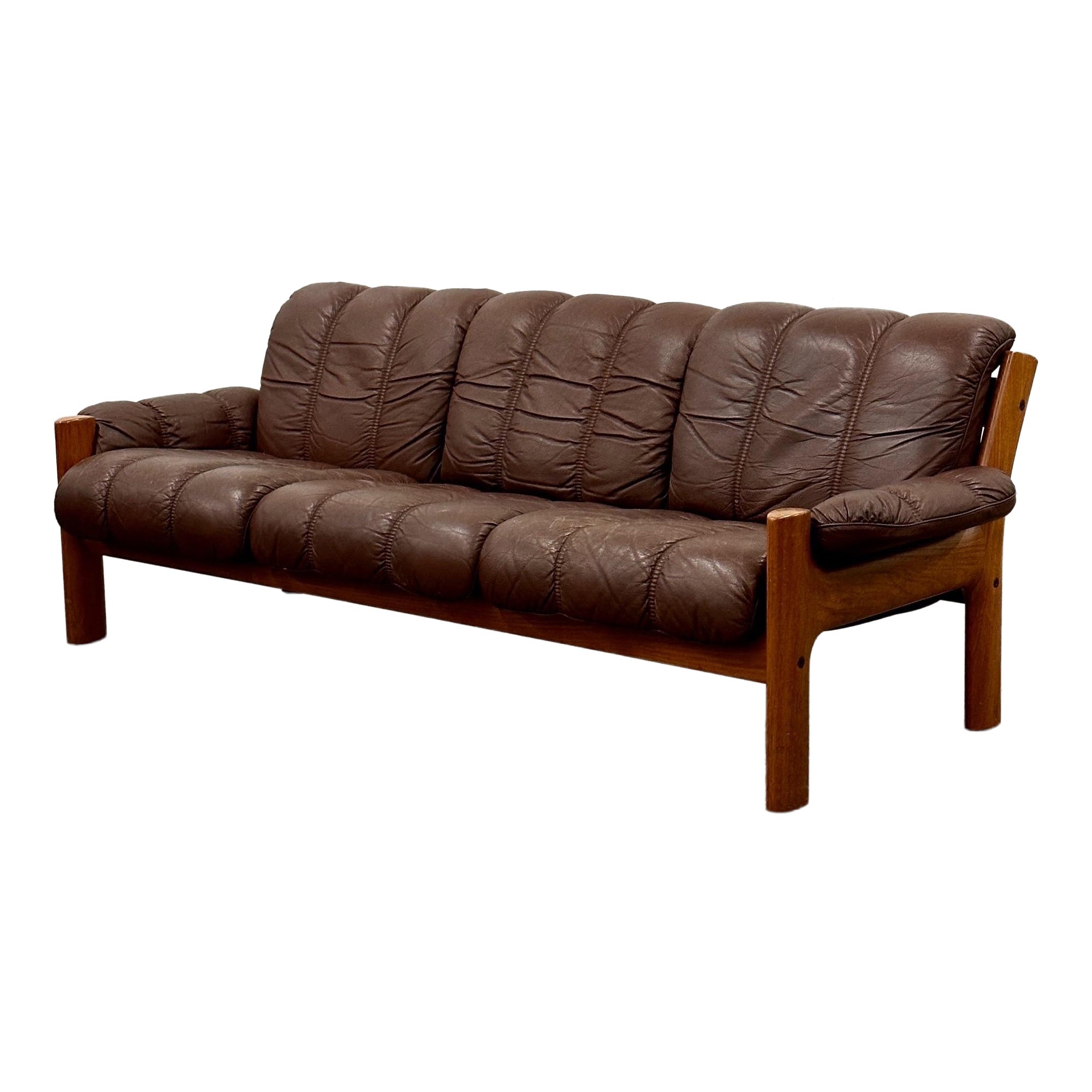 Leather Montana Sofa by Ekornes