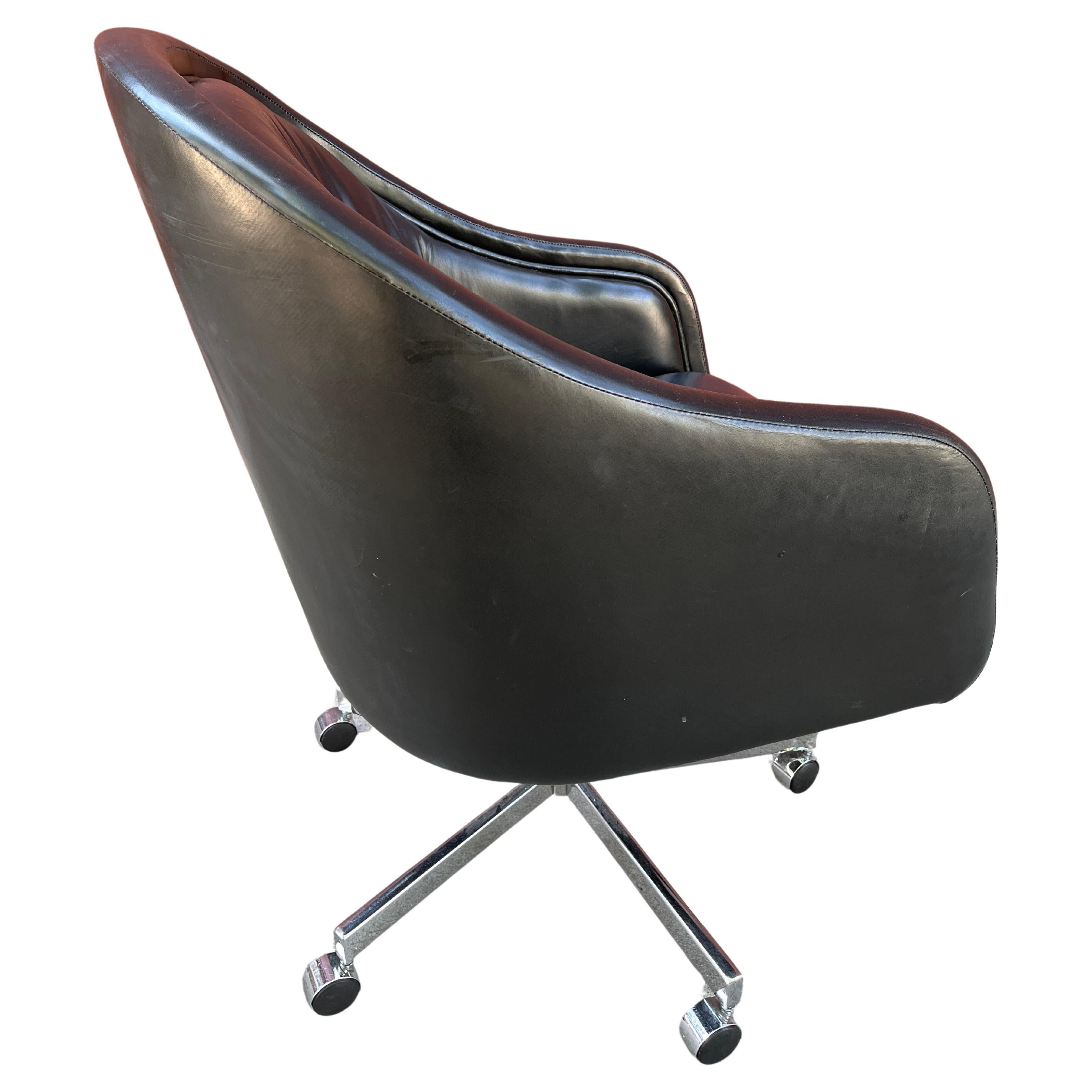 Silla de oficina de piel de Ward Bennett para Bricket Associates Estadounidense en venta