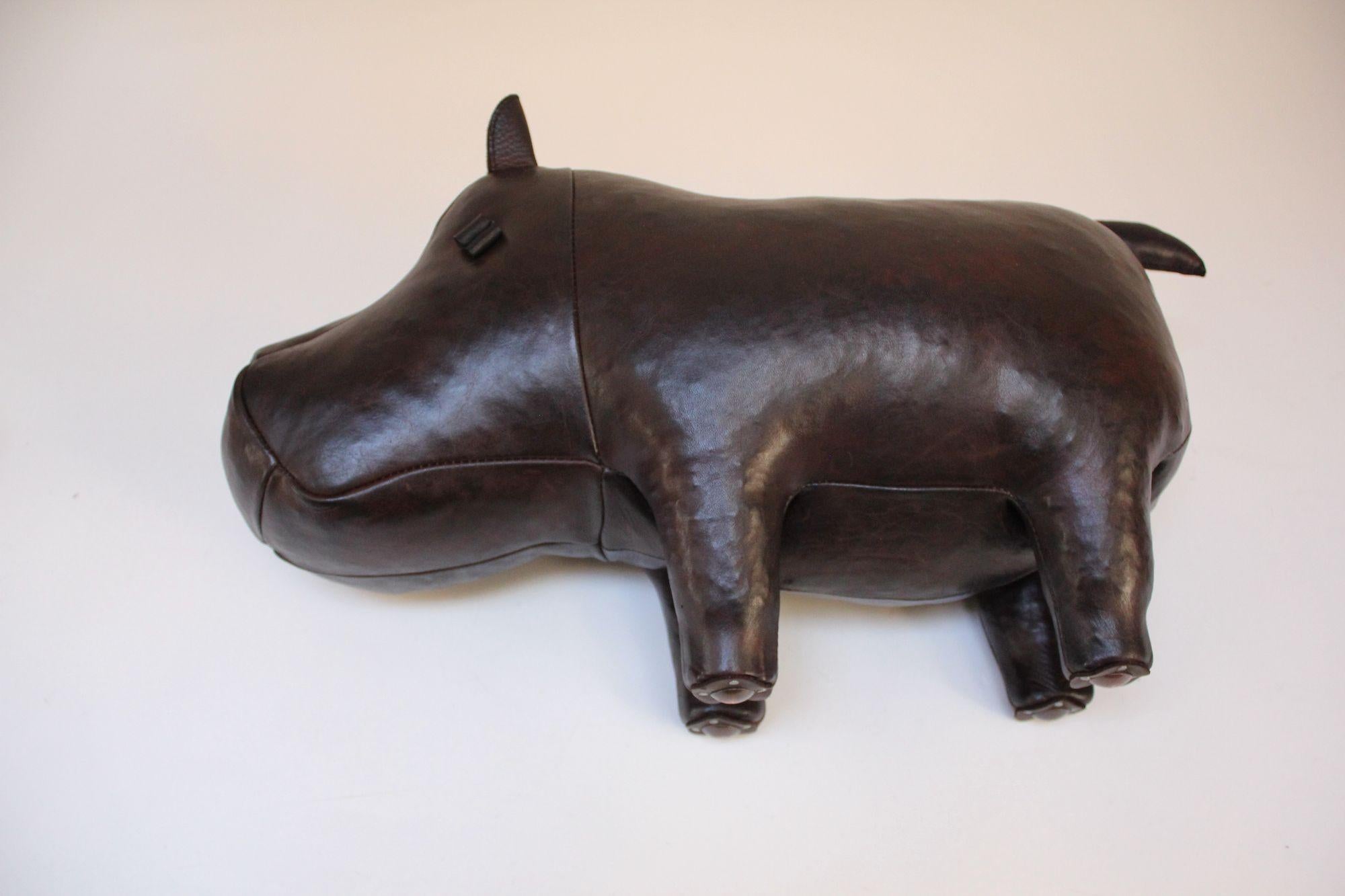 Late 20th Century Leather Omersa 