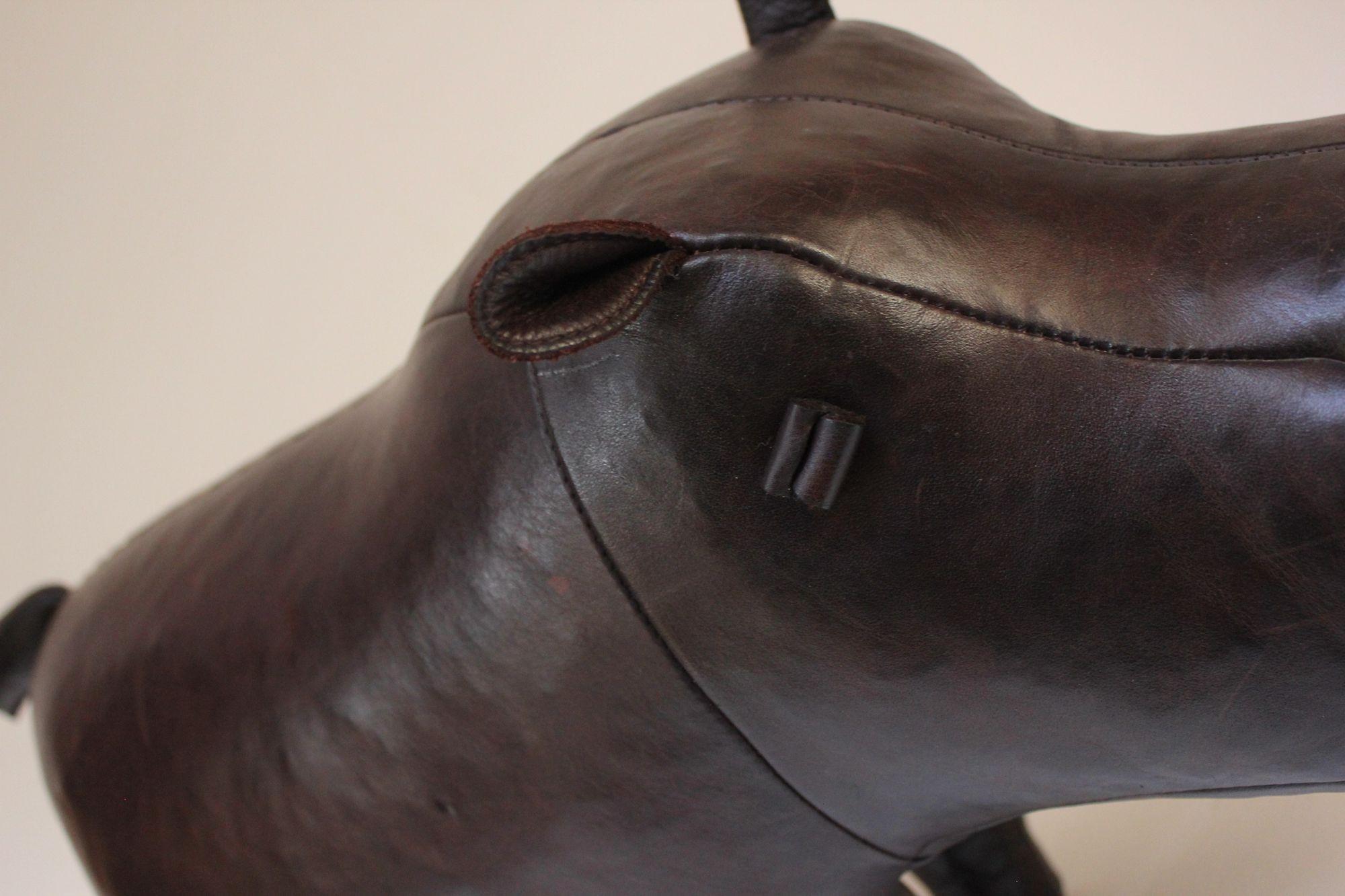 Leather Omersa 