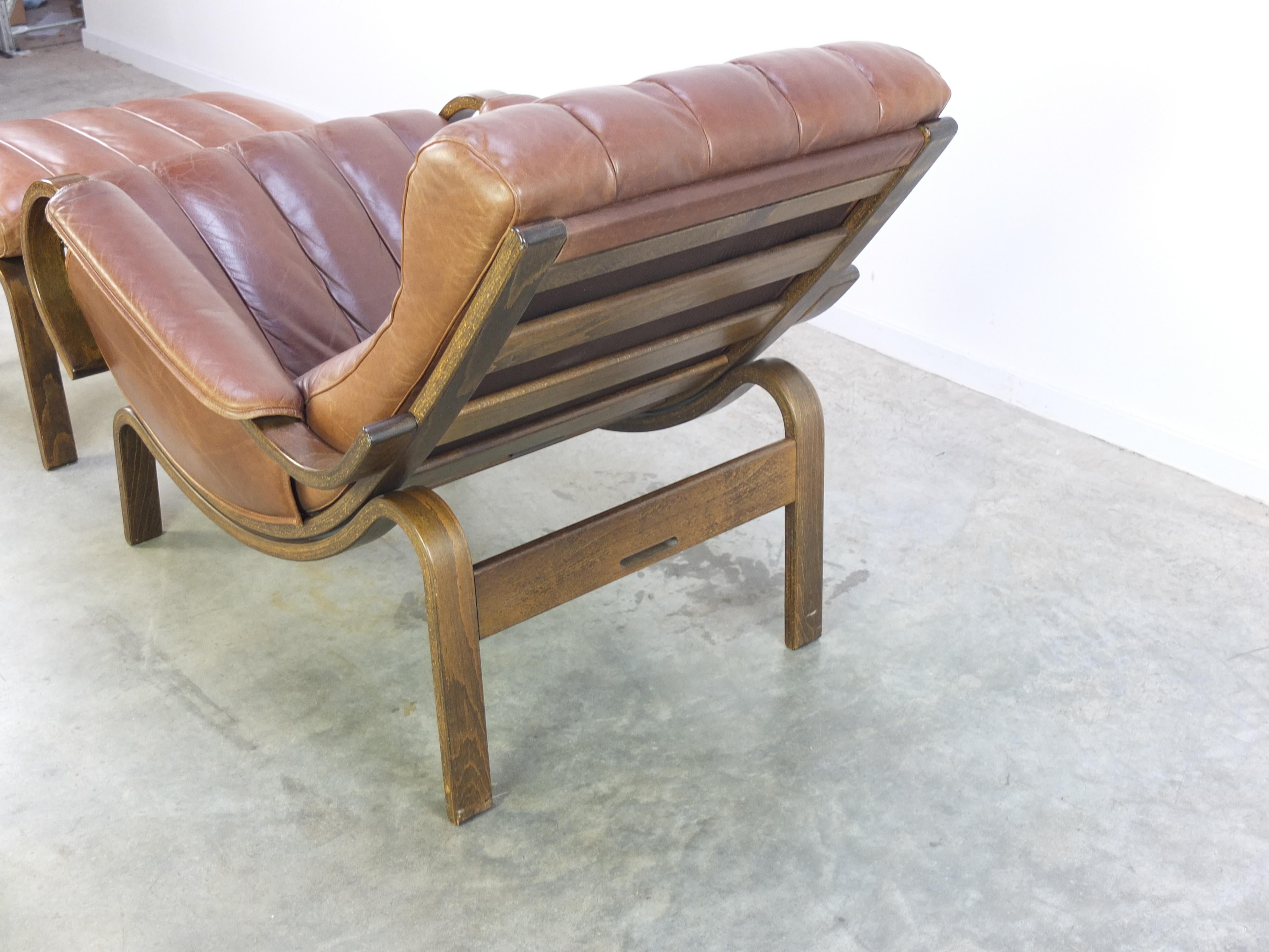 Leather 'Orbit' Lounge Chair with Ottoman by Ingmar Relling for Westnofa, 1960s 3