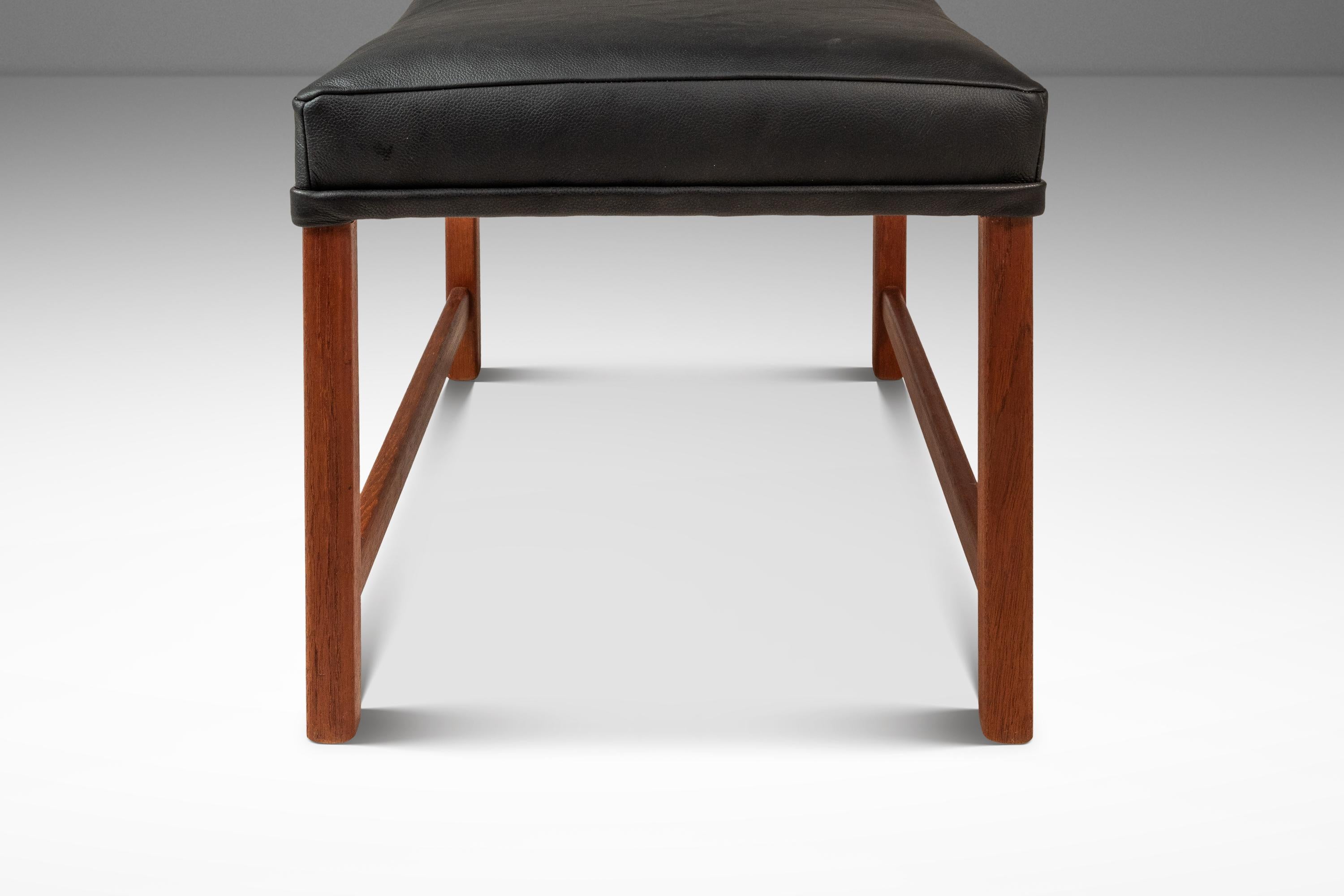 Ottoman / pouf en cuir par Ole Wanscher pour France & Søn, Danemark, c.C. années 1960 en vente 2