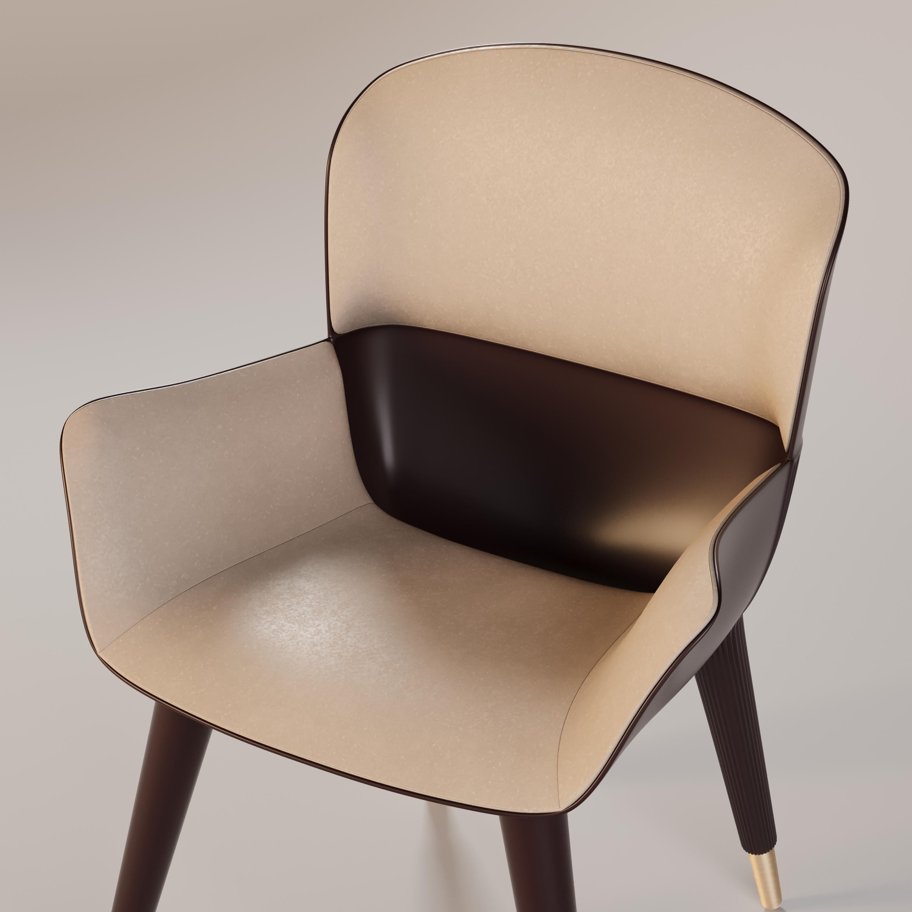 XXIe siècle et contemporain Fauteuil de salle à manger en cuir élégant pour les espaces élégants en vente
