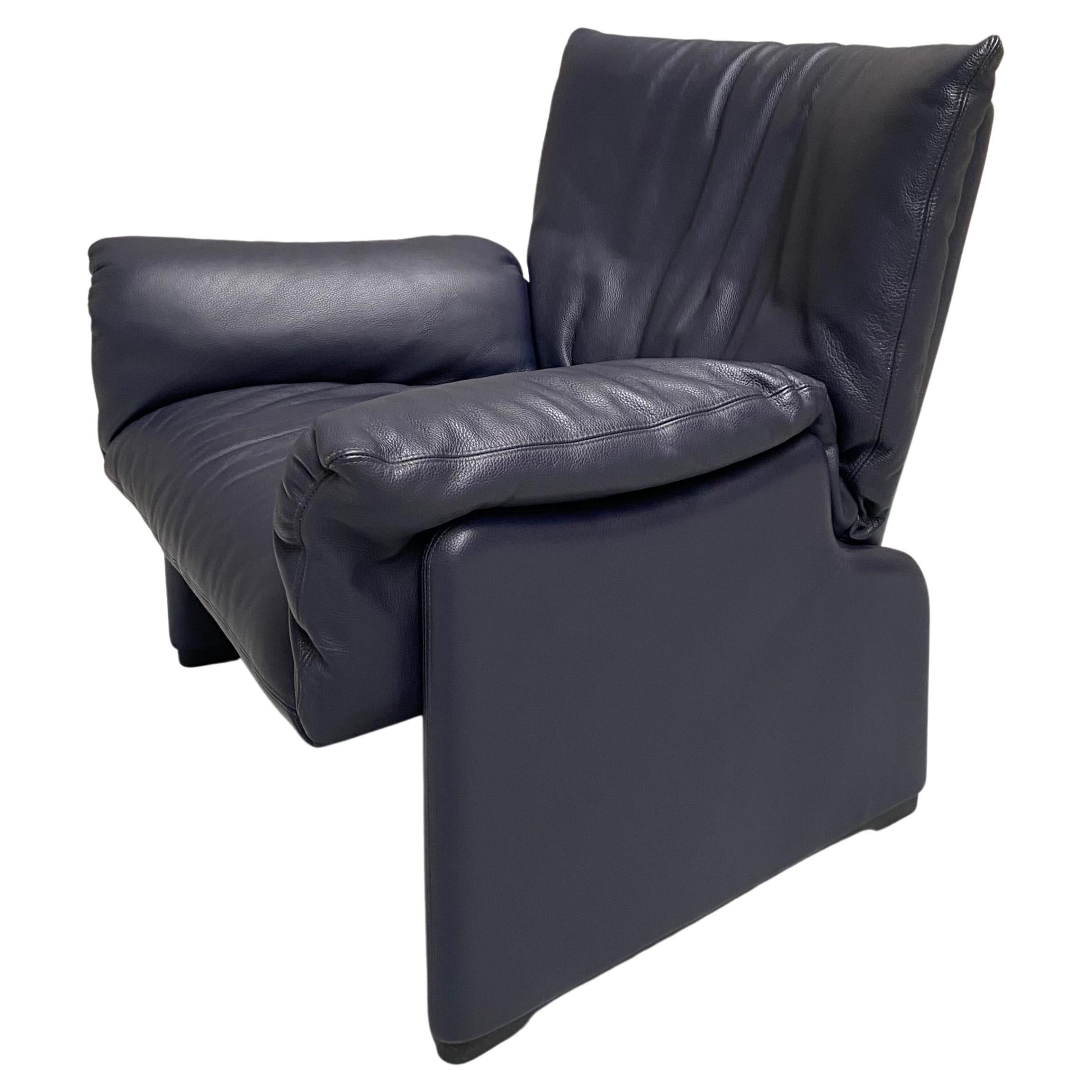 Palmaria Chair - 2 For Sale on 1stDibs