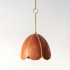 Leather Pendant Light in Camel, Doma, Talabartero Collection Saddle Lamp