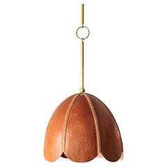 Leather Pendant Light in Camel, Doma, Talabartero Collection Saddle Lamp
