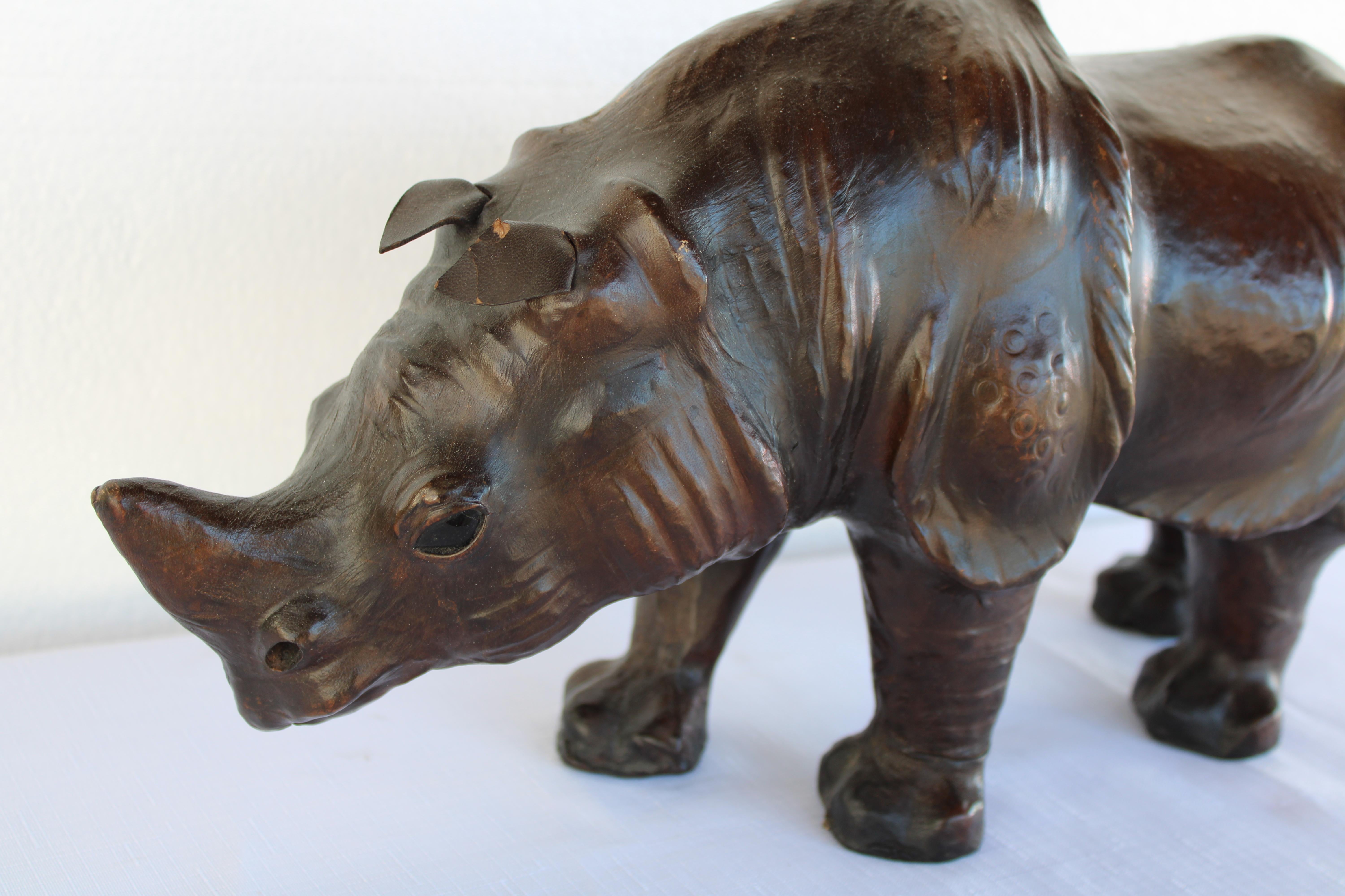 Rhinoceros attribué à Dimitri Omersa (version plus grande) Bon état - En vente à Palm Springs, CA
