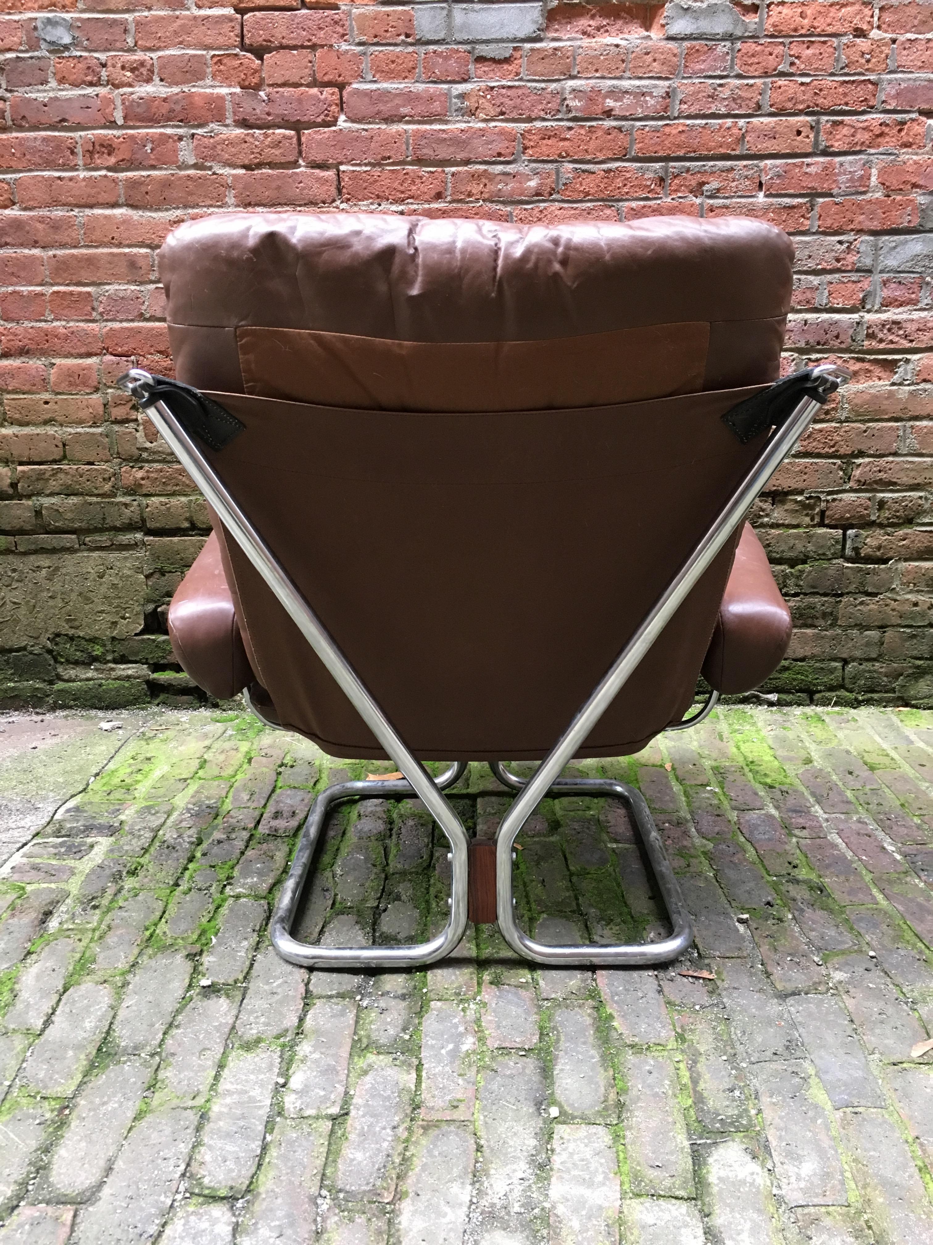 Leather, Rosewood and Chrome Westnofa Armchairs and Ottoman 1