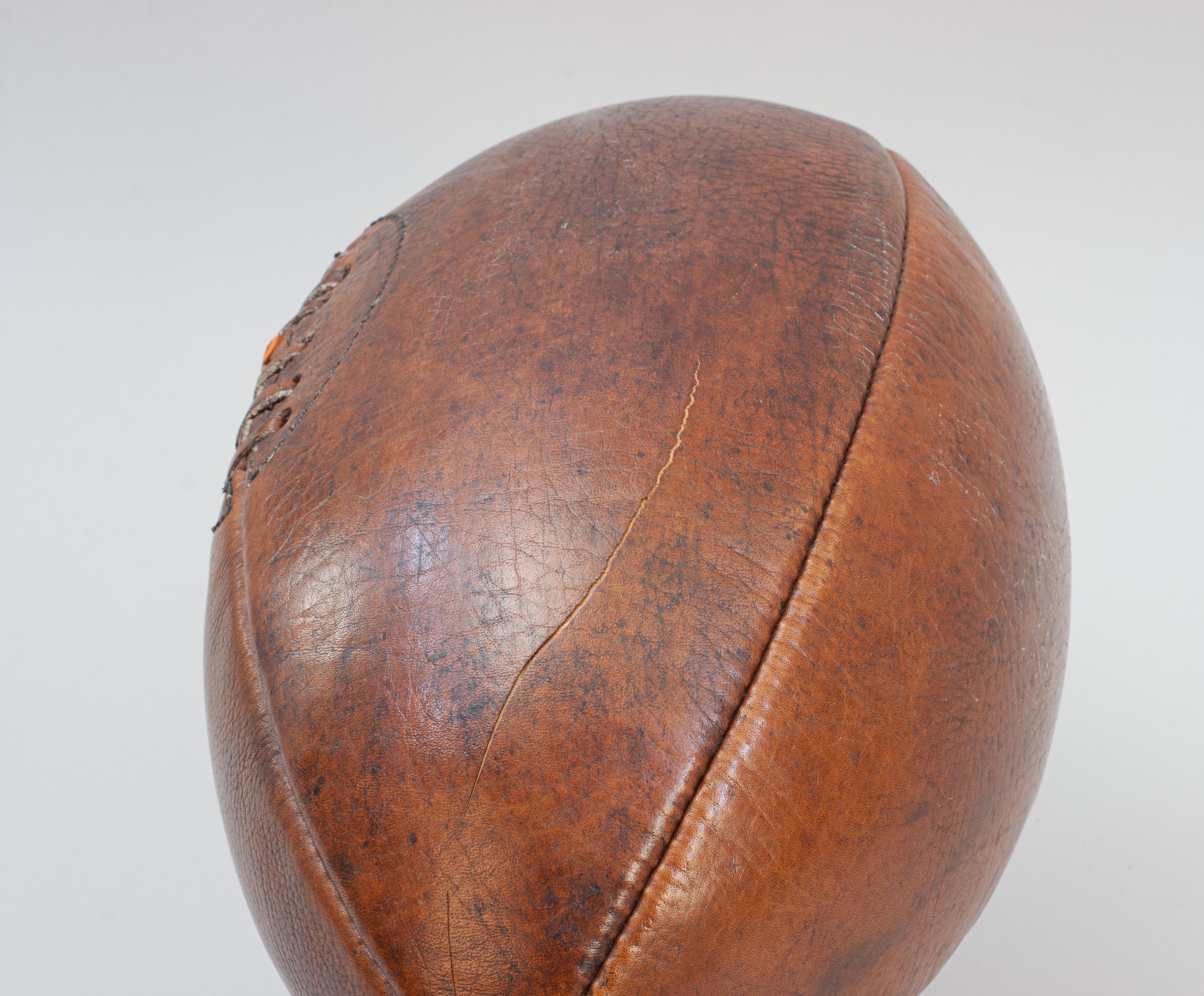 Rugby-Kugel aus Leder im Angebot 5