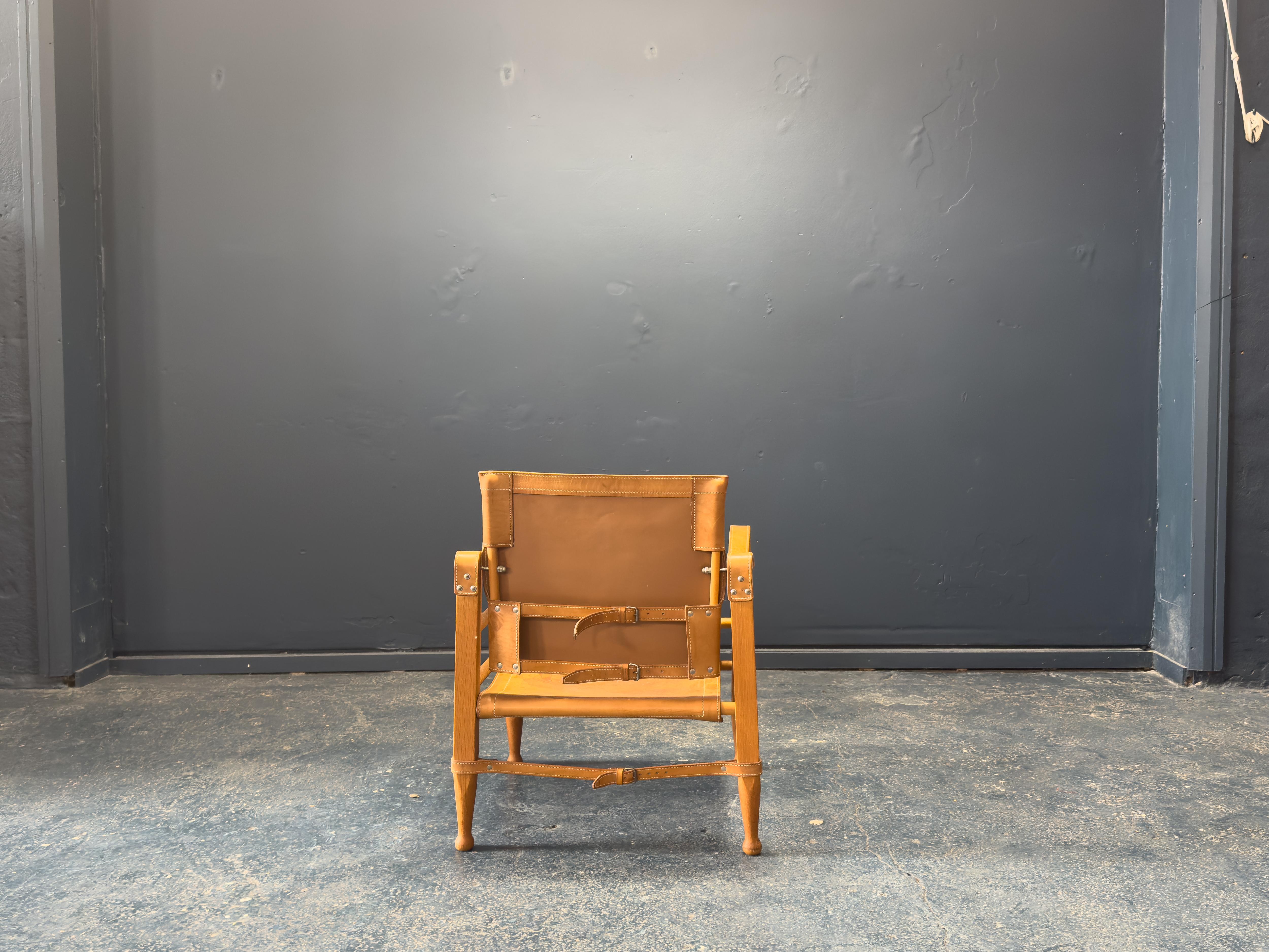 Chaise safari en cuir par Aage Bruun & Son Bon état - En vente à London, GB