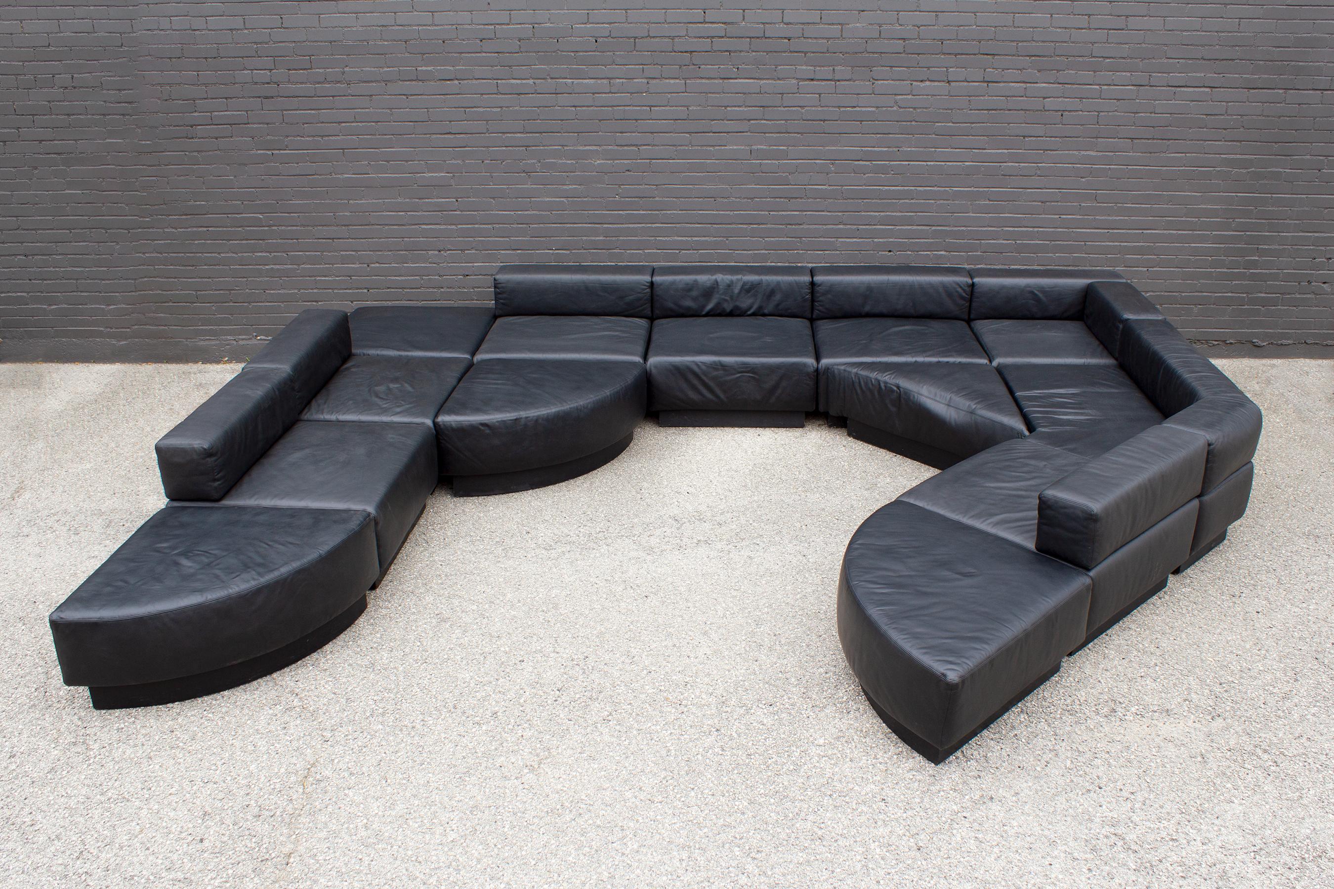 Black Leather Leather 'Cubo' Sectional Sofa by Harvey Probber, 1970s For Sale 2
