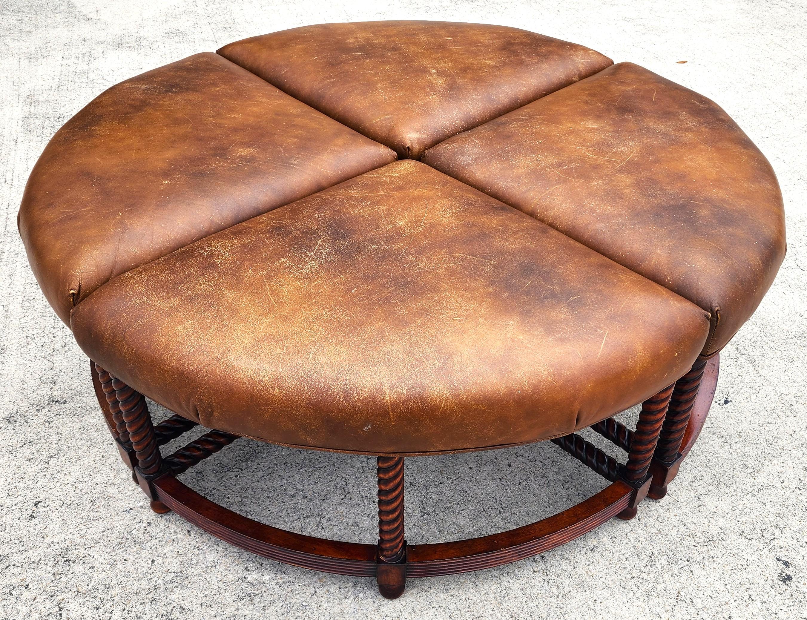 Sectionnelle en cuir Ottoman Cocktail anglais Tabourets de pied Ensemble de 4 en vente 1