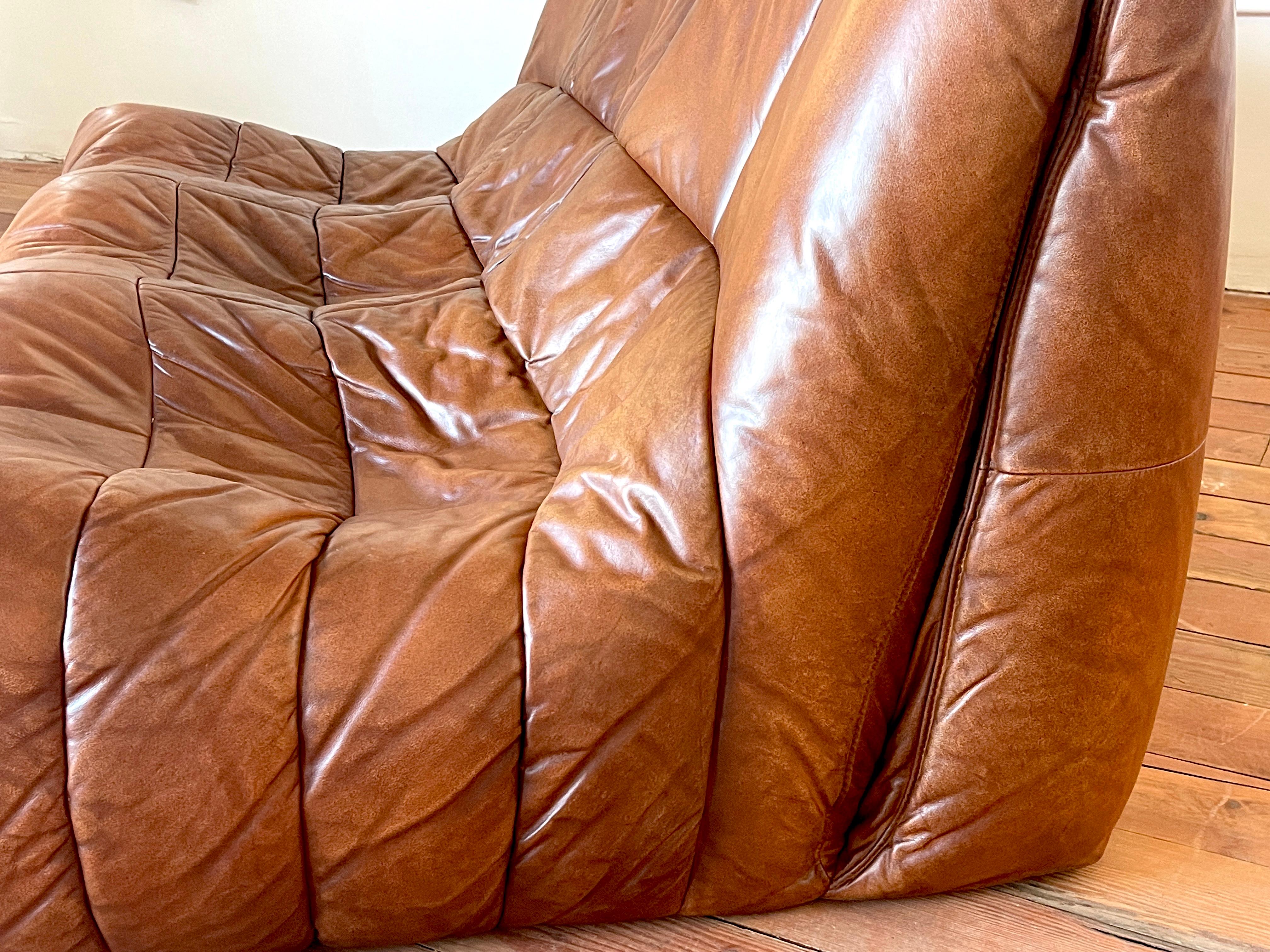 Leather Settee by Roche Bobois For Sale 1