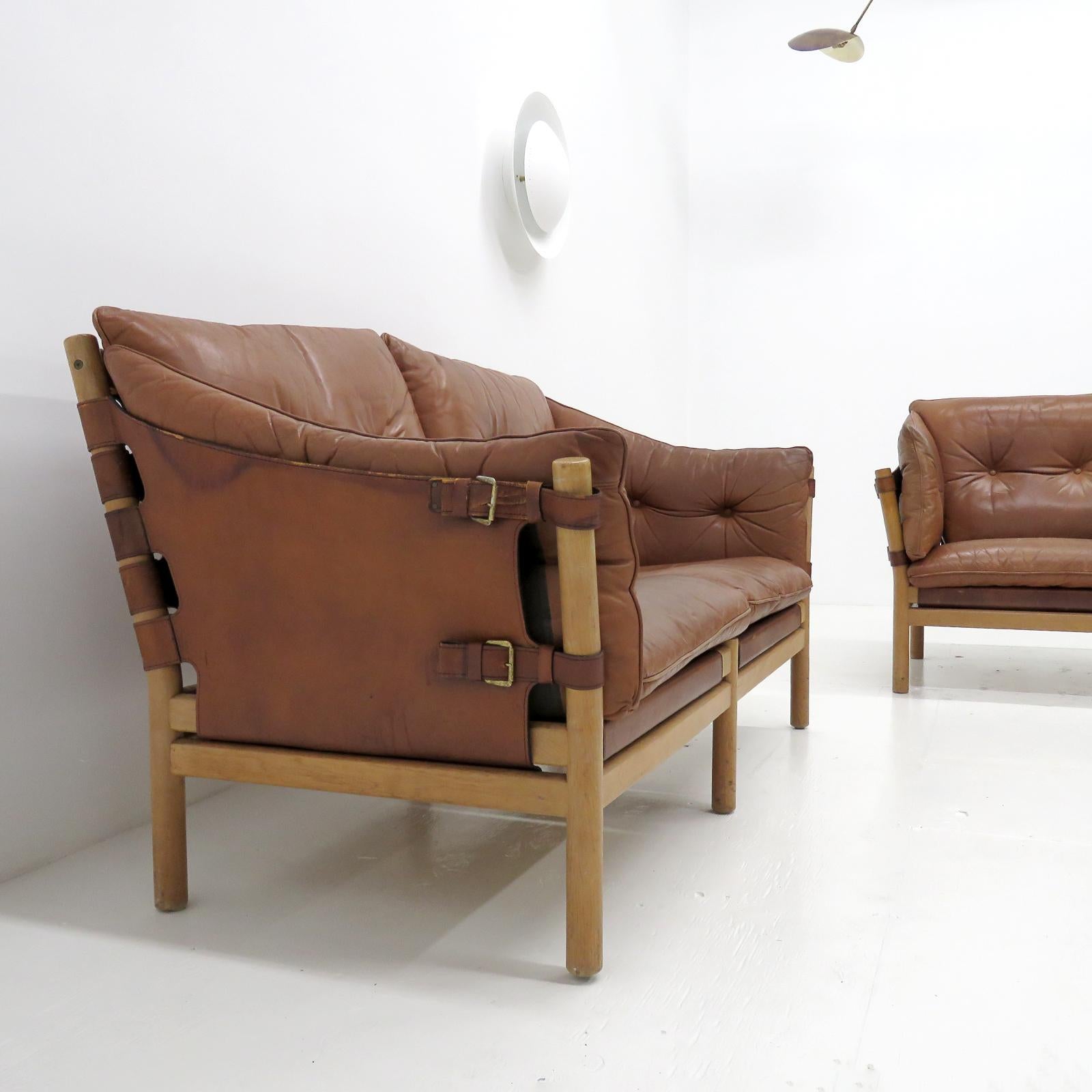 Leather Settee Model ‘Ilona’ by Arne Norell, 1960 For Sale 2