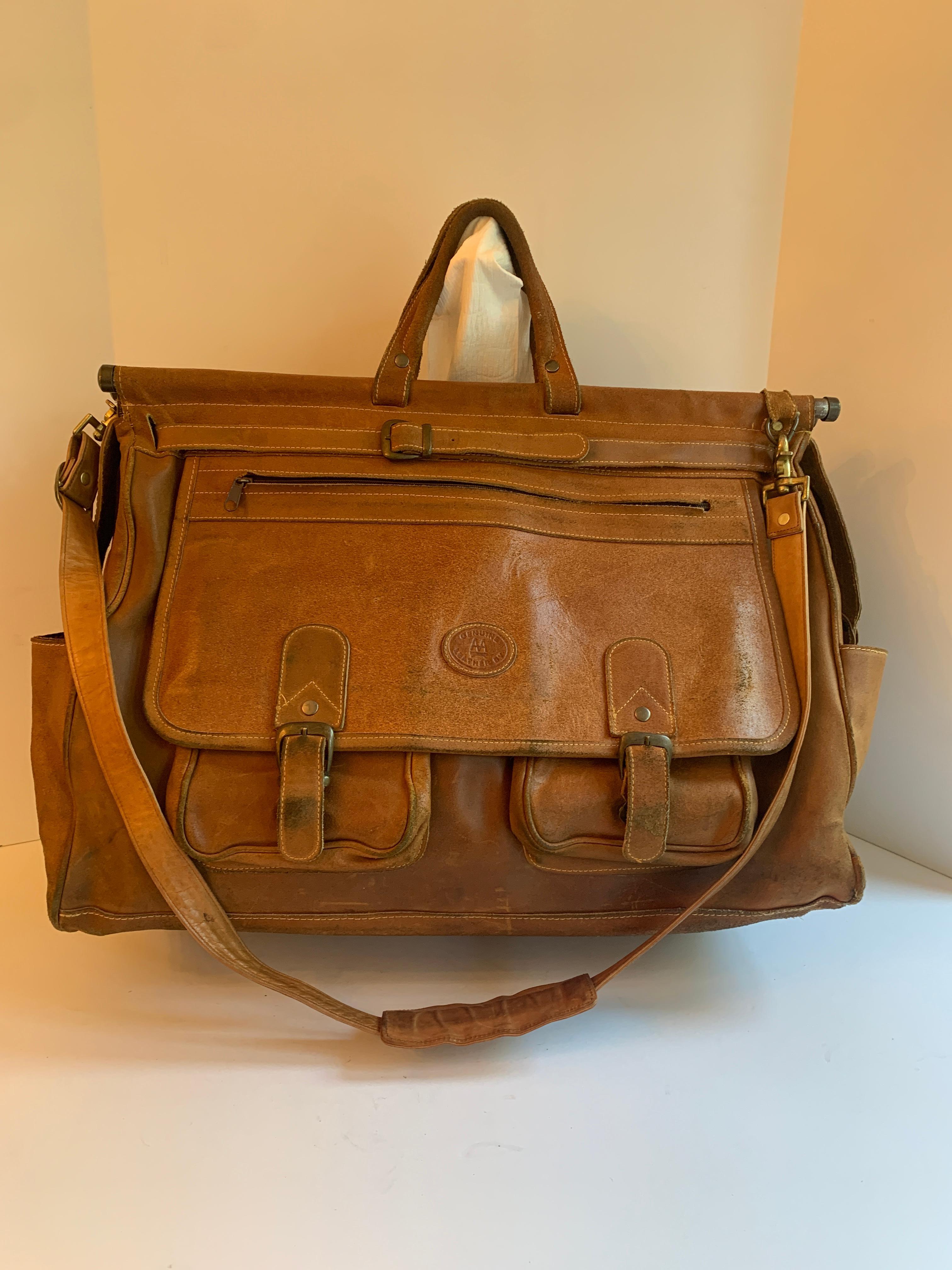 Leather Shoulder Duffle Style Bag with Brass Supports For Sale 9