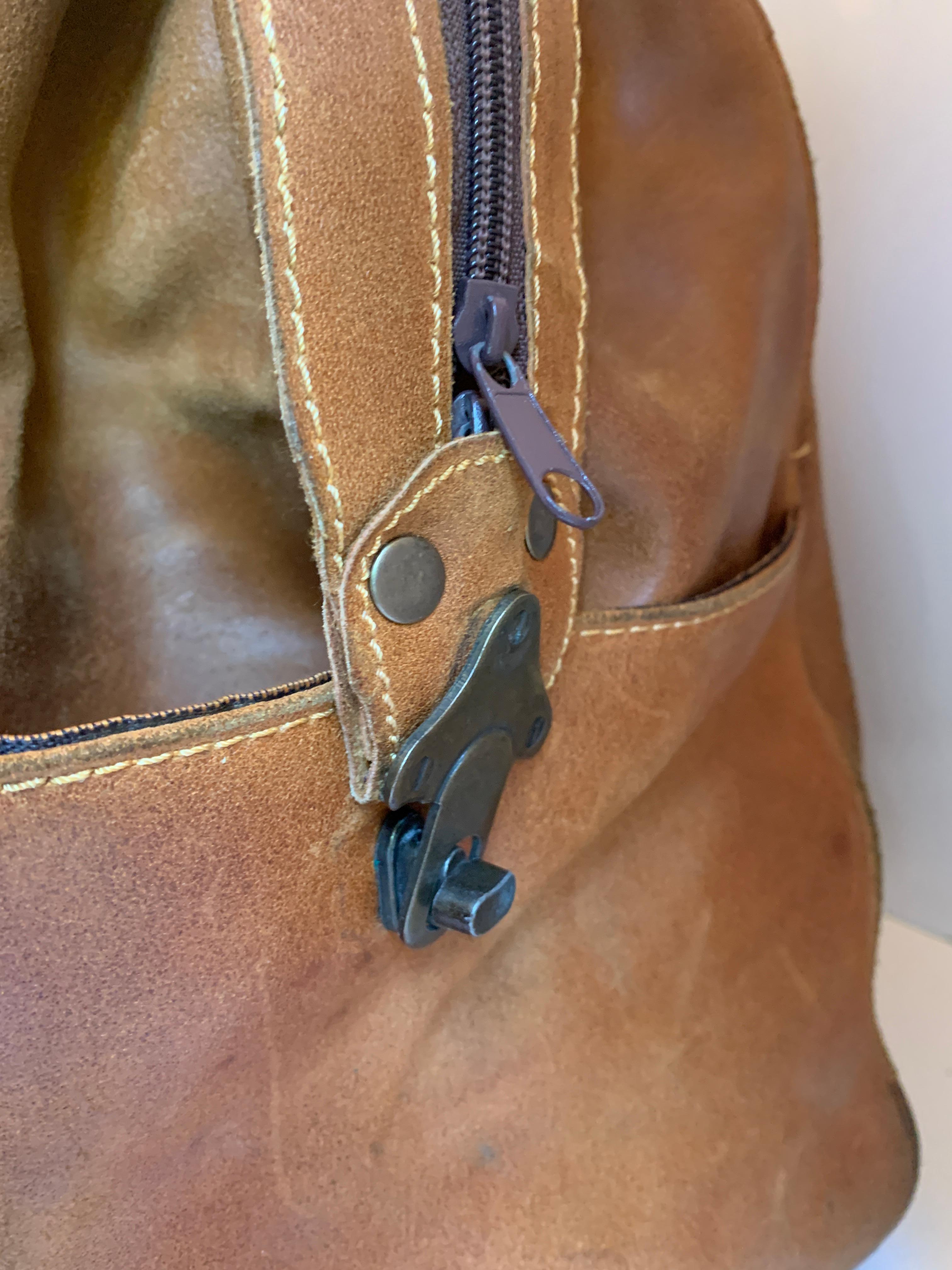 Leather Shoulder Duffle Style Bag with Brass Supports For Sale 10