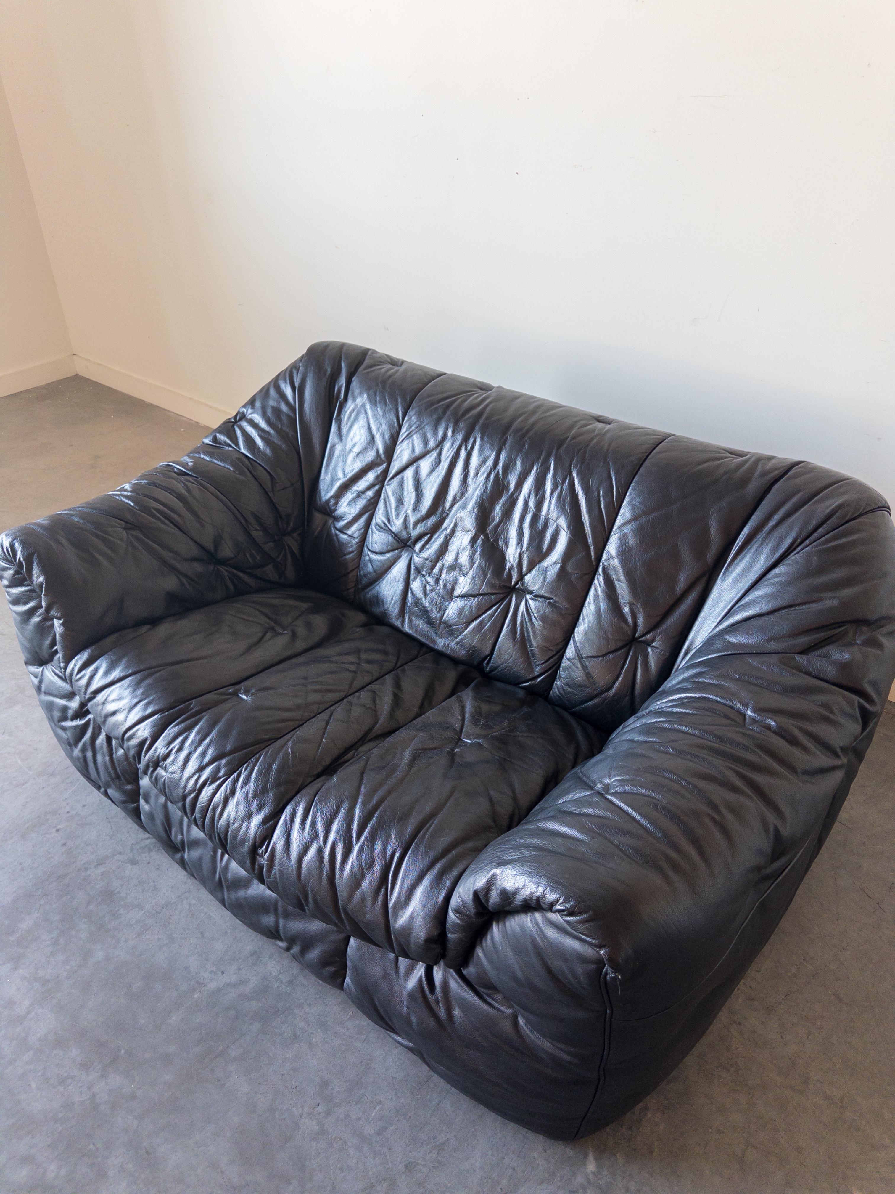 Mid-Century Modern Leather Sloop 2-Seater Sofa by Michel Ducaroy for Ligne Roset For Sale