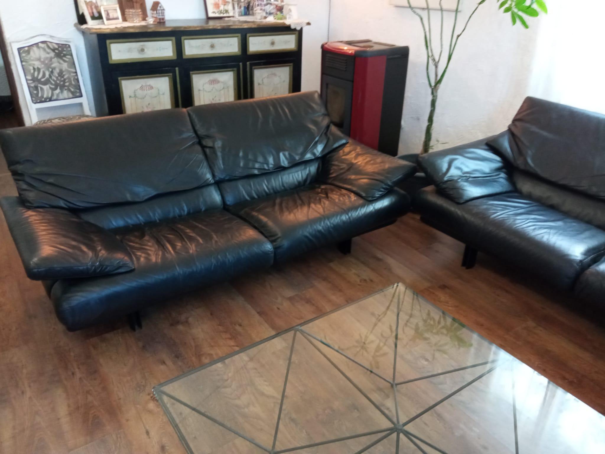 Leather Sofa 