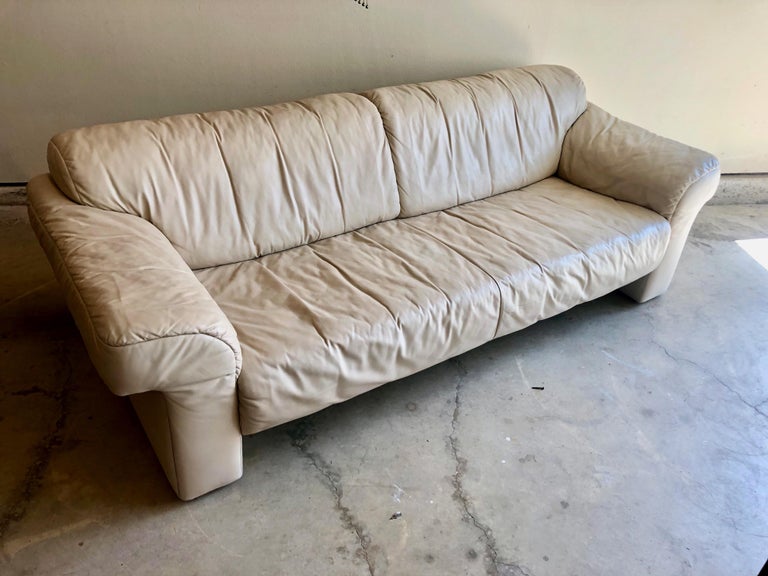 Leather Sofa by WK Möbel In Good Condition For Sale In Denton, TX
