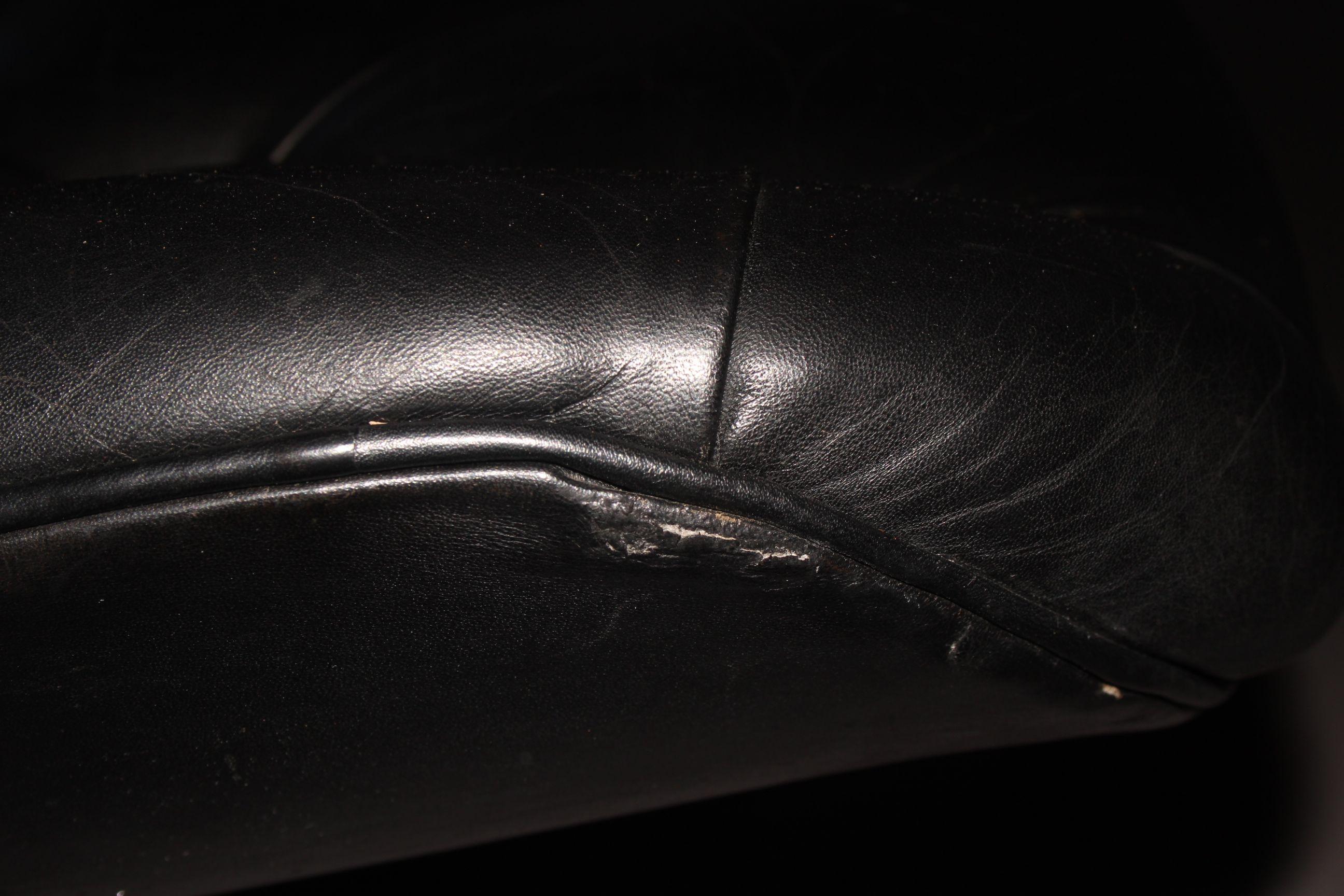 Leather Sofa 3