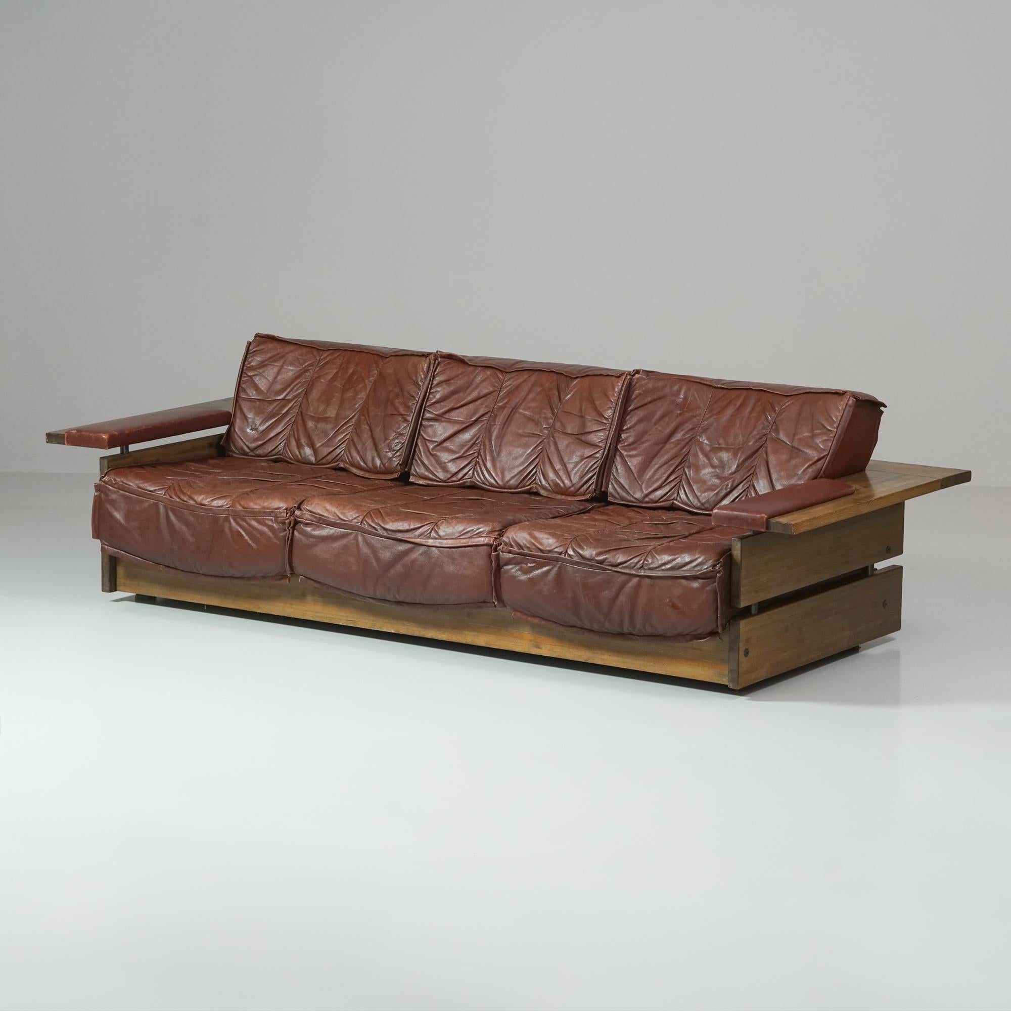 Leather sofa, manufactured by Hämeen Kalustajat, Finland, 1970s. Beautifully patinated leather seats, pine frame. Good vintage condition, patina consistent with age and use. 