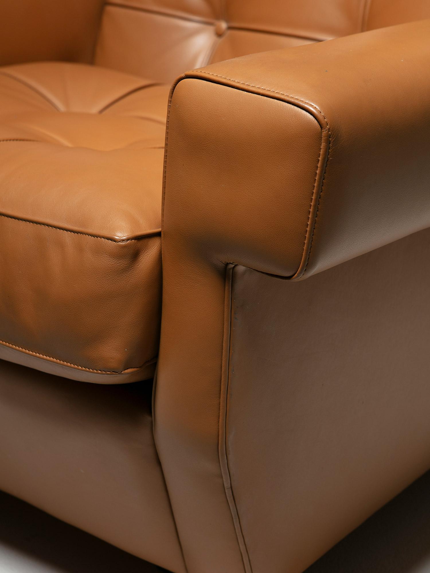 Leather Sofa Model 919 by Ico Parisi for Cassina, Italy, 1960s For Sale 1