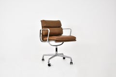 Leather Soft Pad Chair von Charles and Ray Eames für Herman Miller, 1970er Jahre