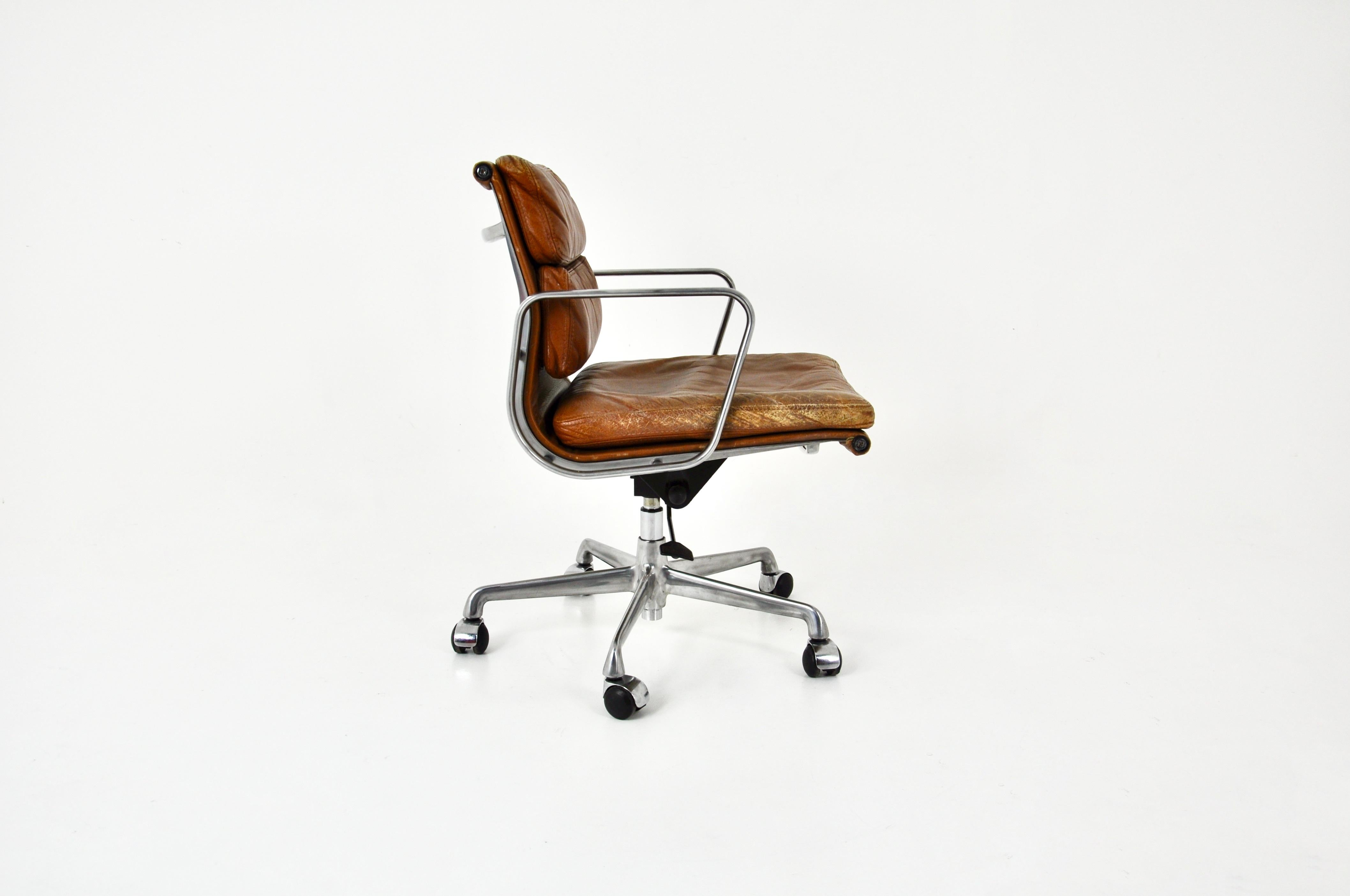 Aluminum Leather Soft Pad Chair by Charles and Ray Eames for Icf, 1970s