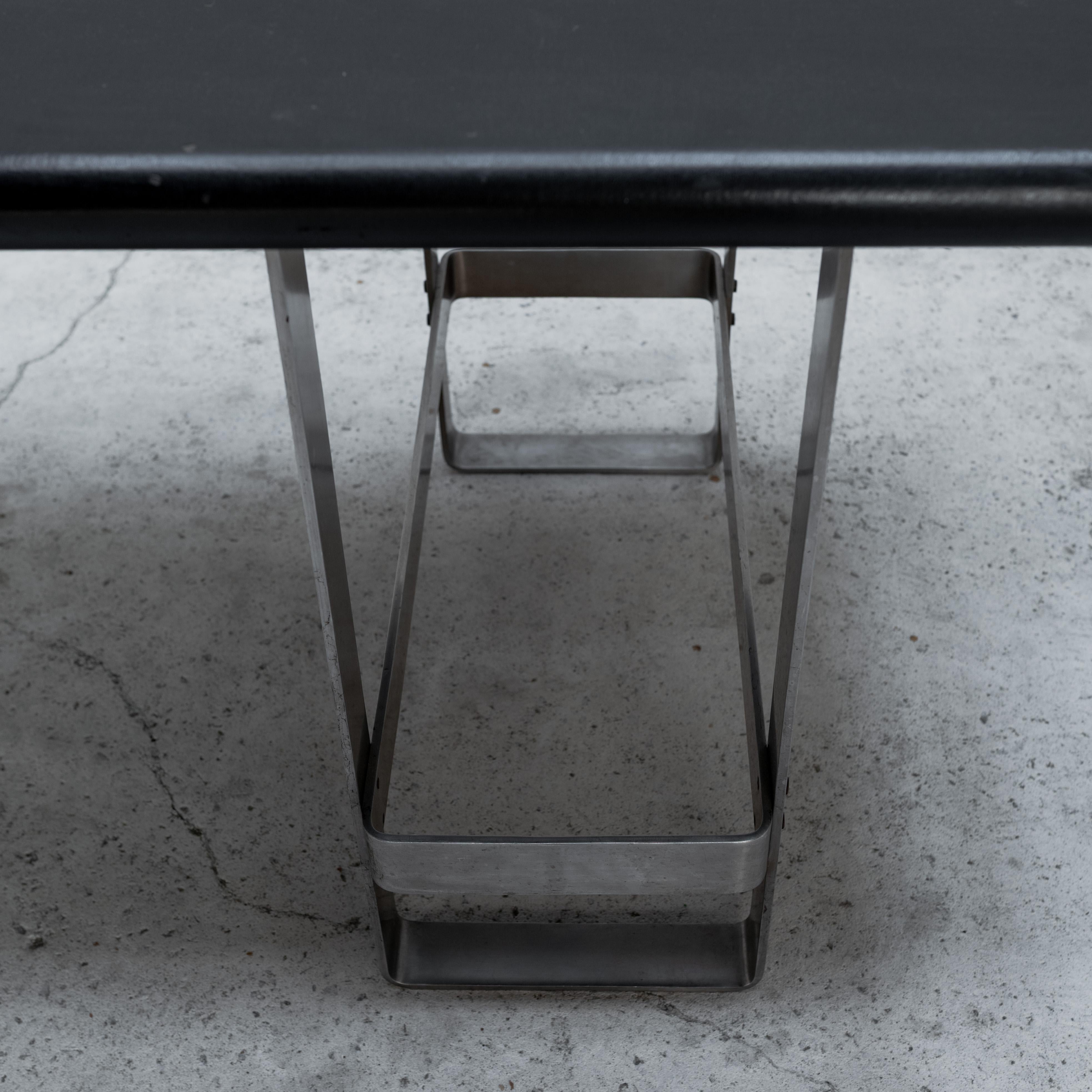 Mesa de cuero y acero para Gavina, años 70, Italia en venta 8