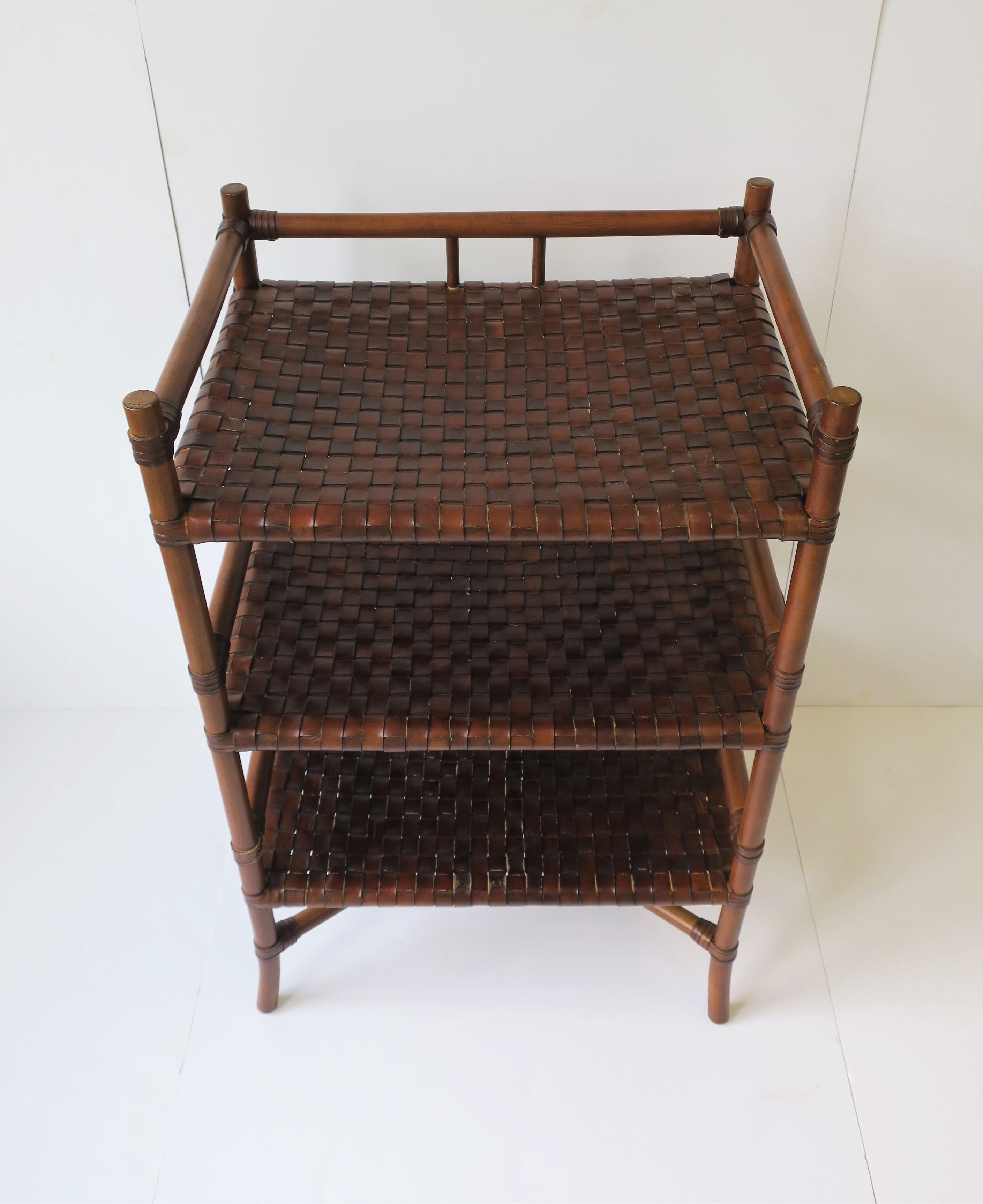 Storage Étagère with Leather Weaved Shelves 2