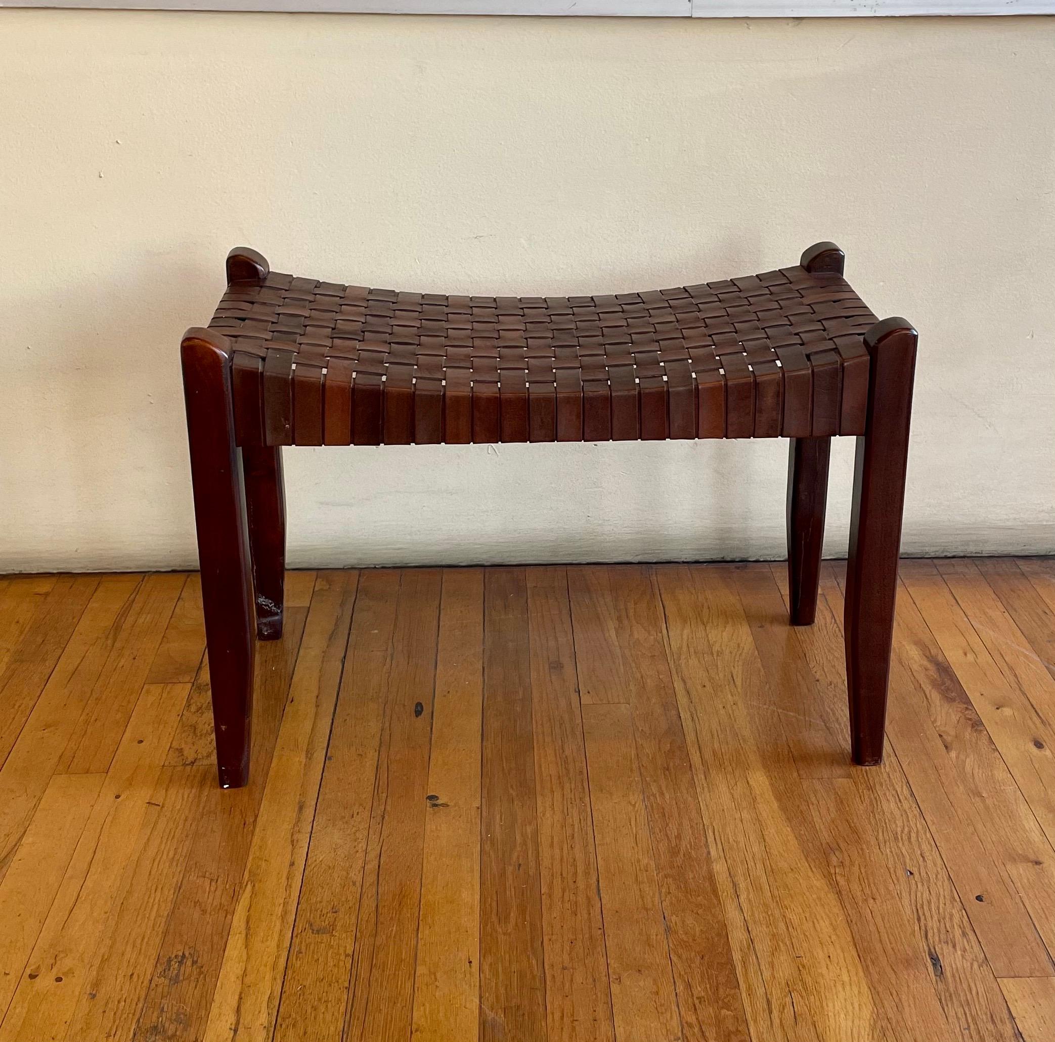 Nice solid walnut wood large bench, with leather straps seat in the style of Ralph Lauren. The wood has been oiled overall good condition solid and sturdy.
 